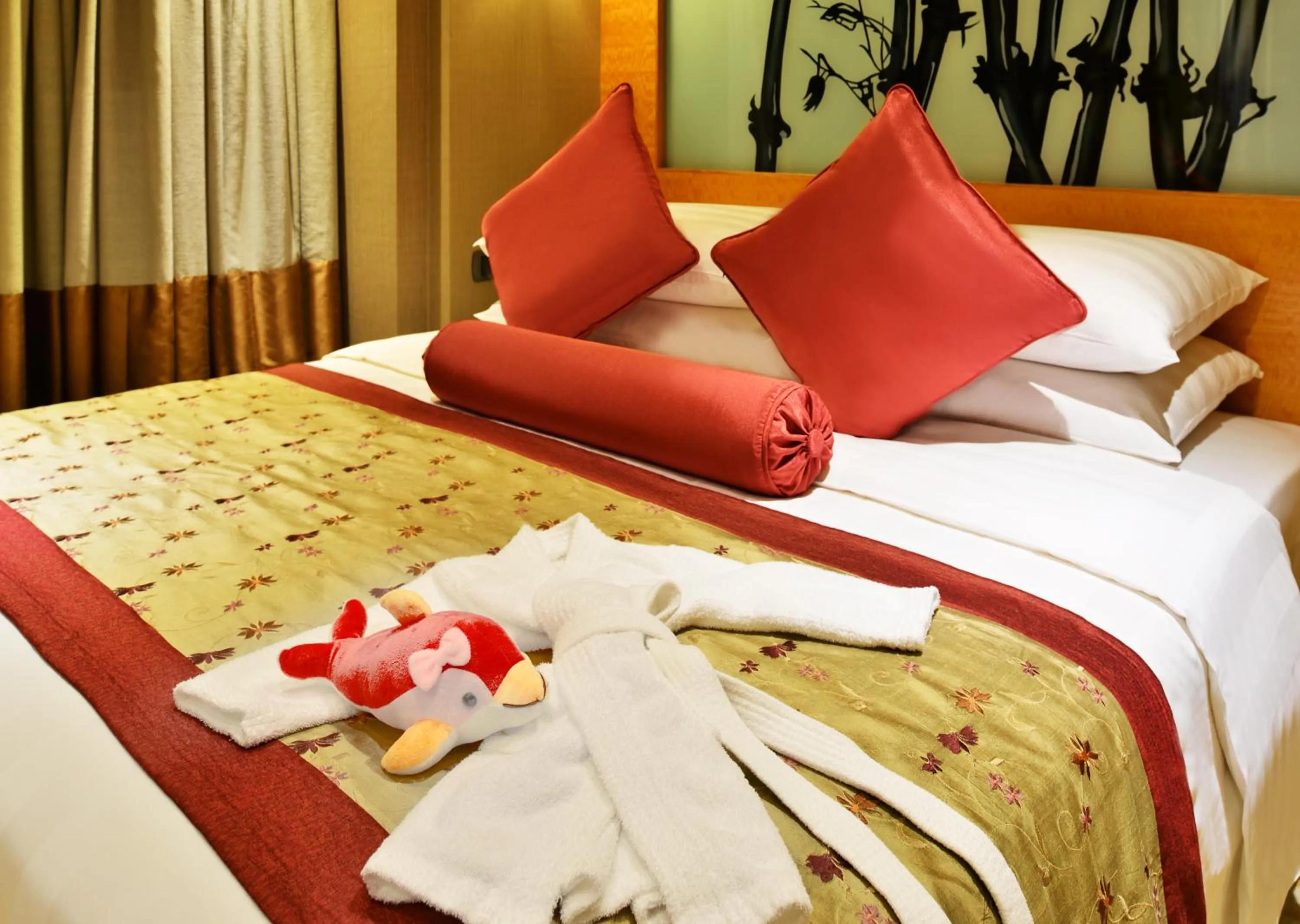 Bedroom in Kempinski Hotel Dalian