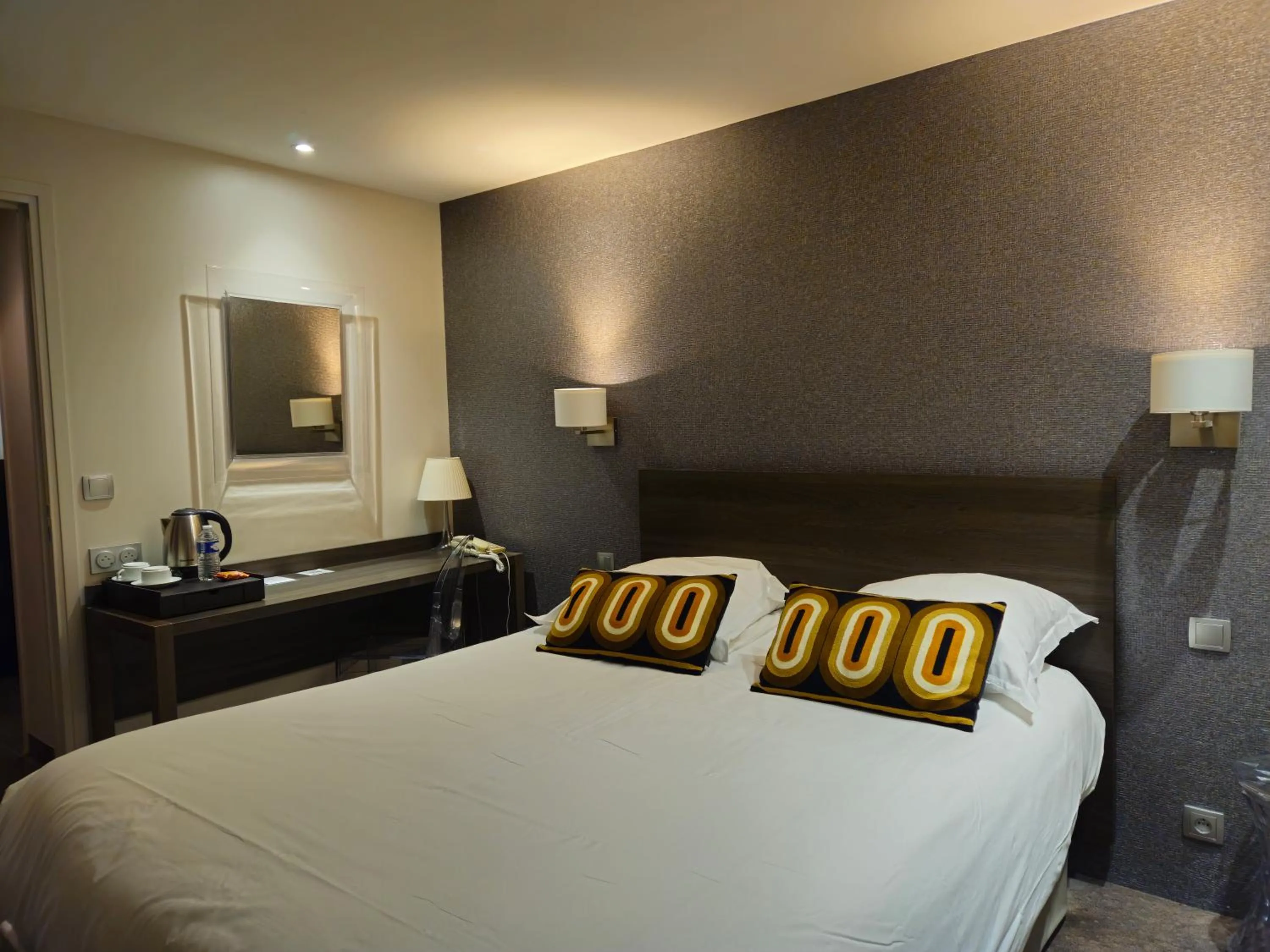 Superior Queen Room - Non-Smoking in Best Western Hotel Acadie Paris Nord Villepinte