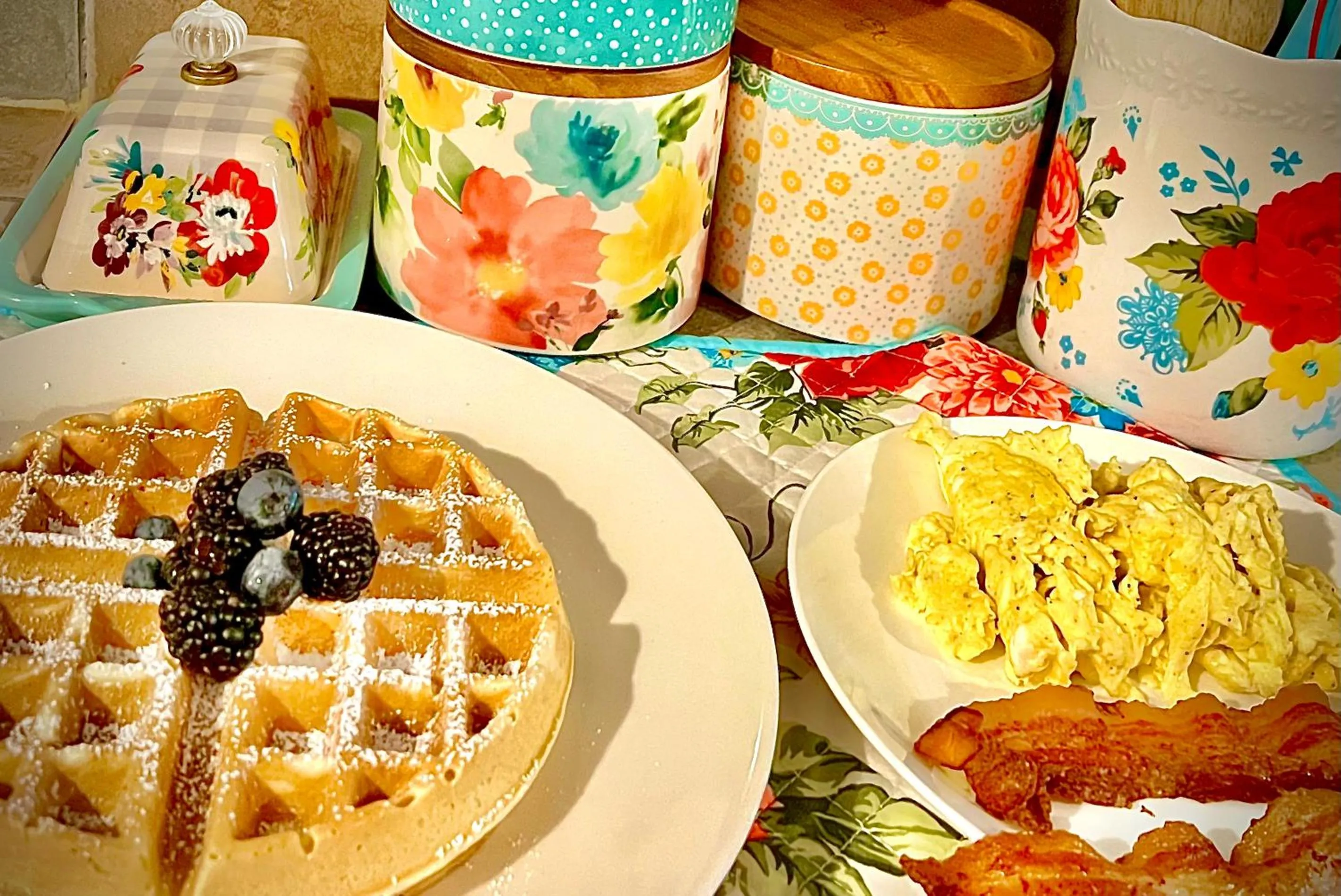 Food and drinks in The Cottages at Capitol Park