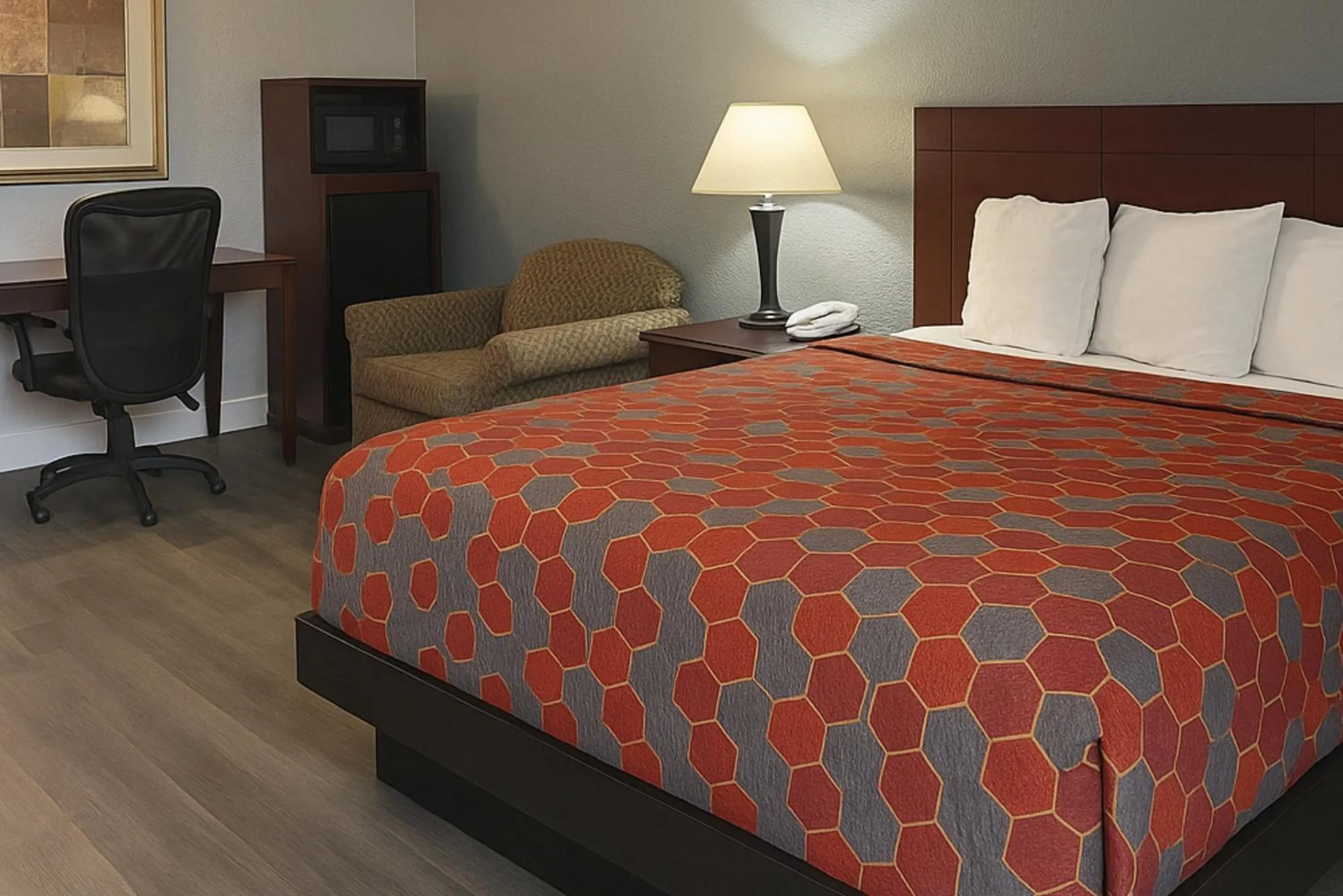 Bedroom, Bed in Key Inn Roseville