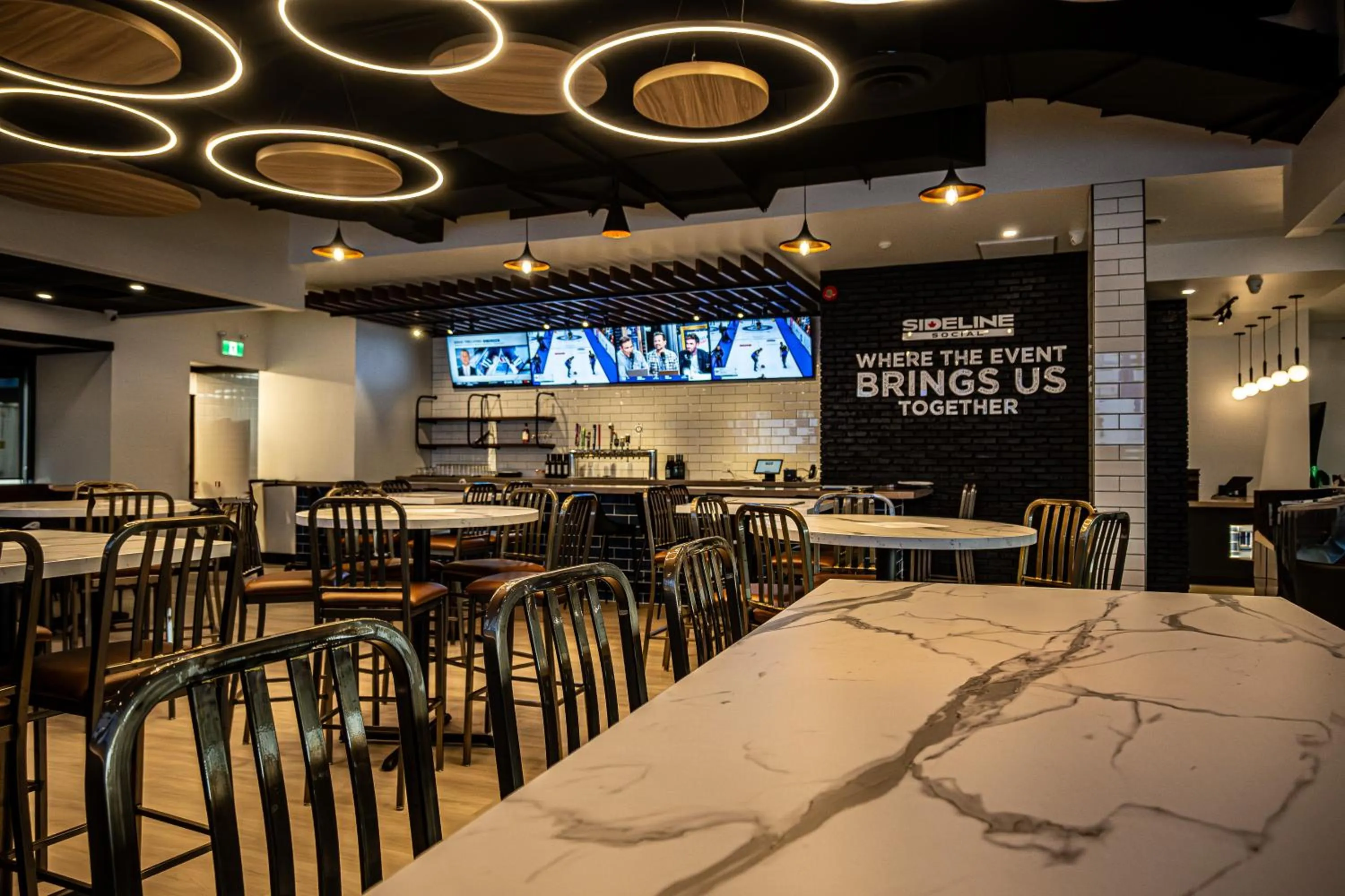 Restaurant/places to eat in Hampton Inn St. Catharines Niagara