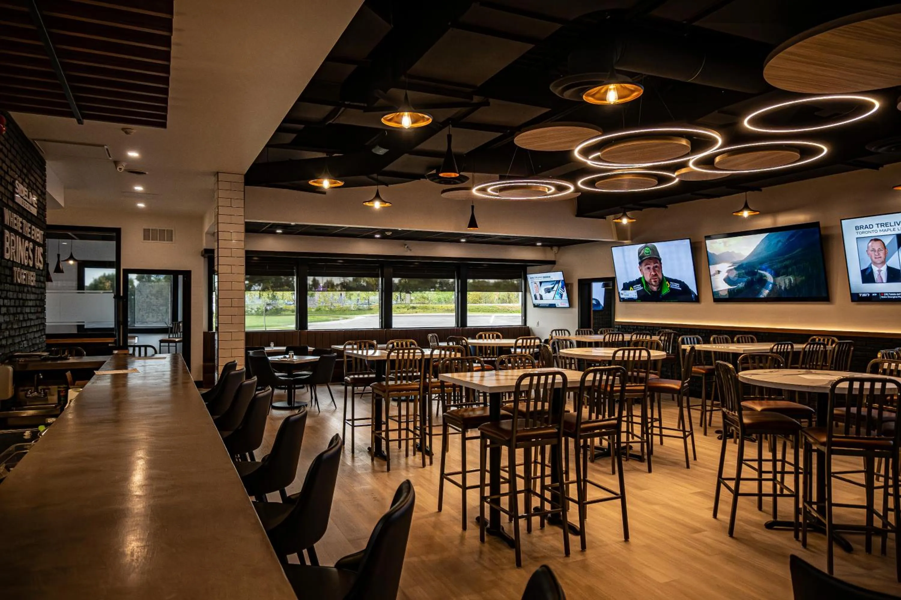 Restaurant/places to eat in Hampton Inn St. Catharines Niagara