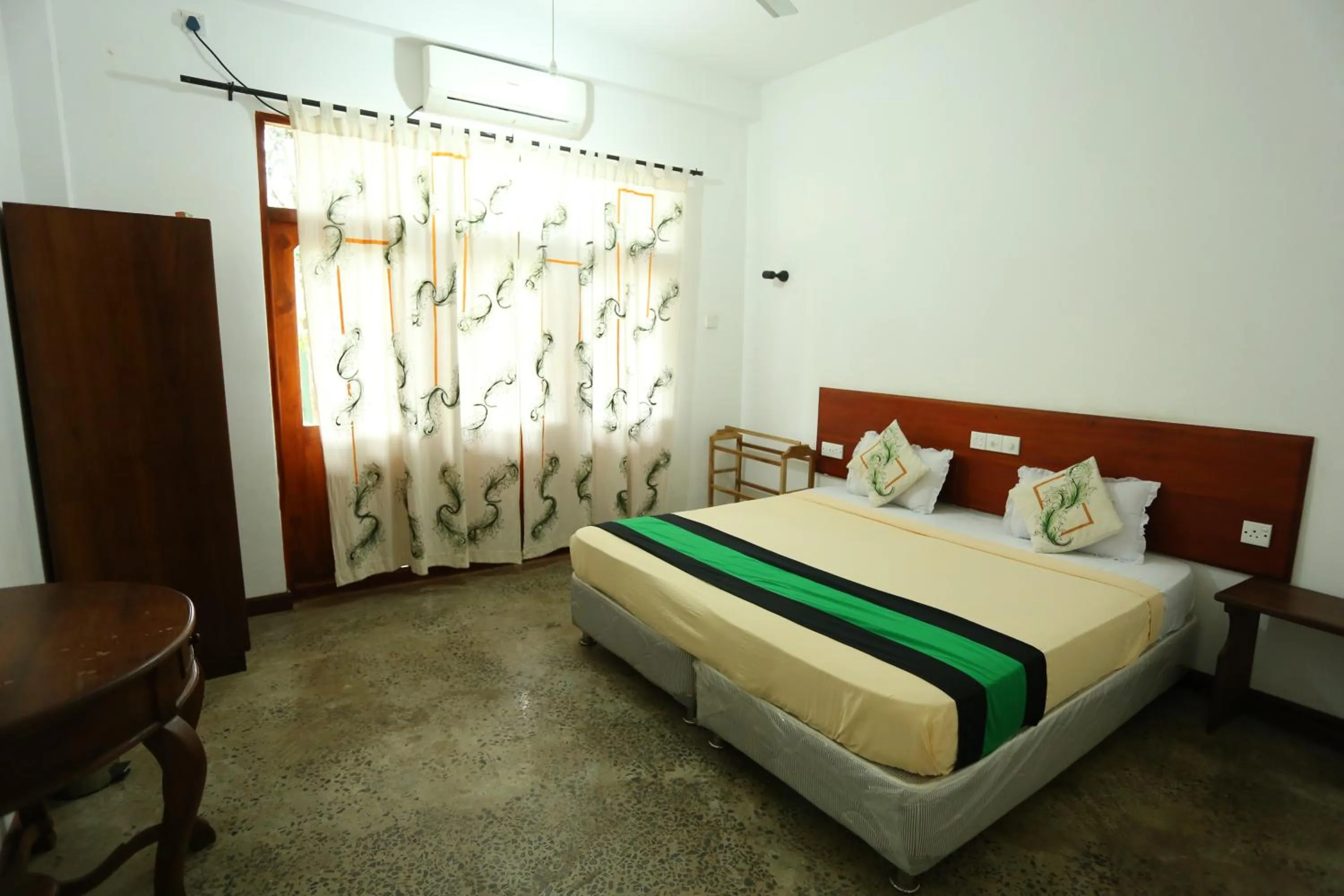 Bedroom, Bed in Milano Grand