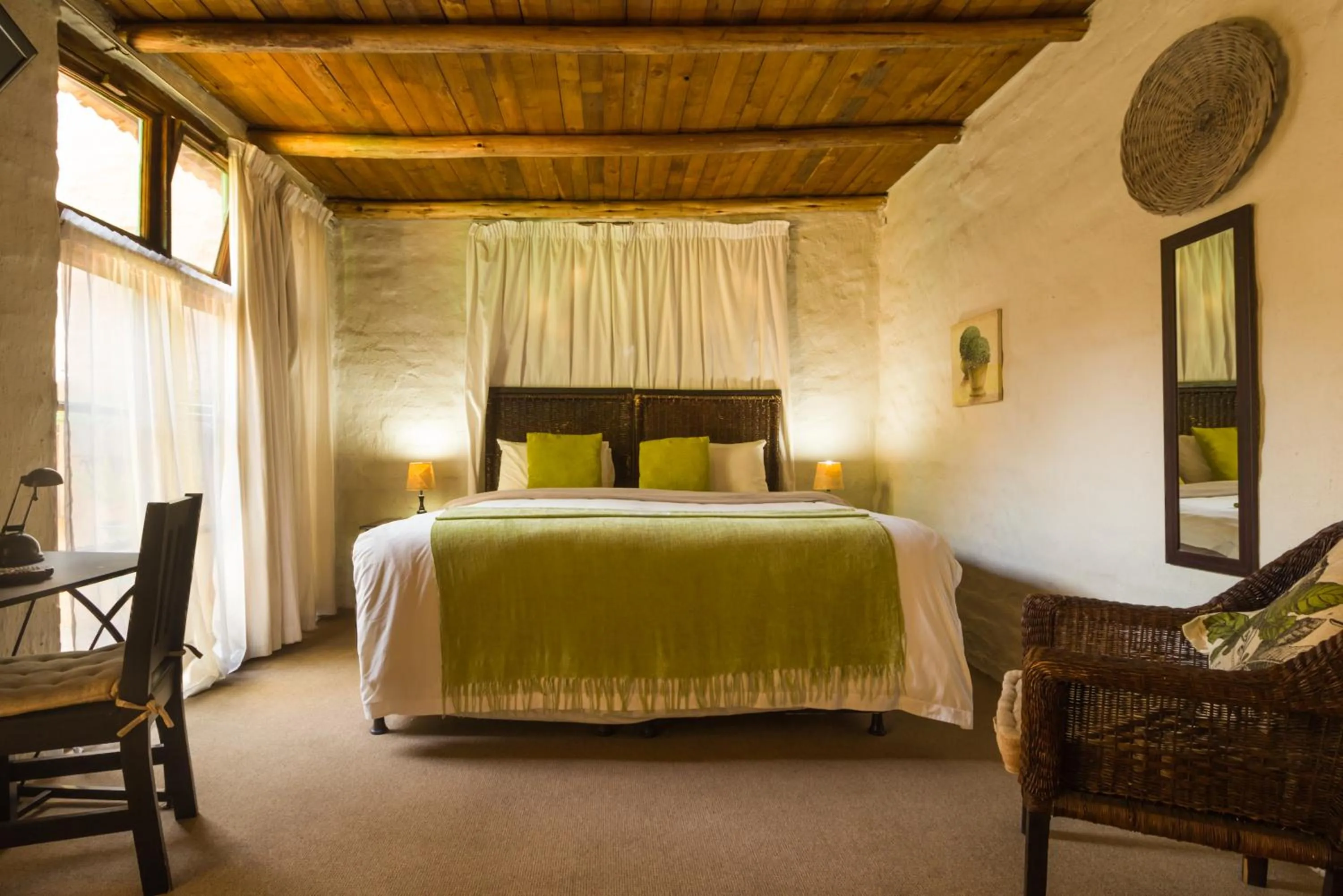 Bed in Charlie's Spot - The Gardens