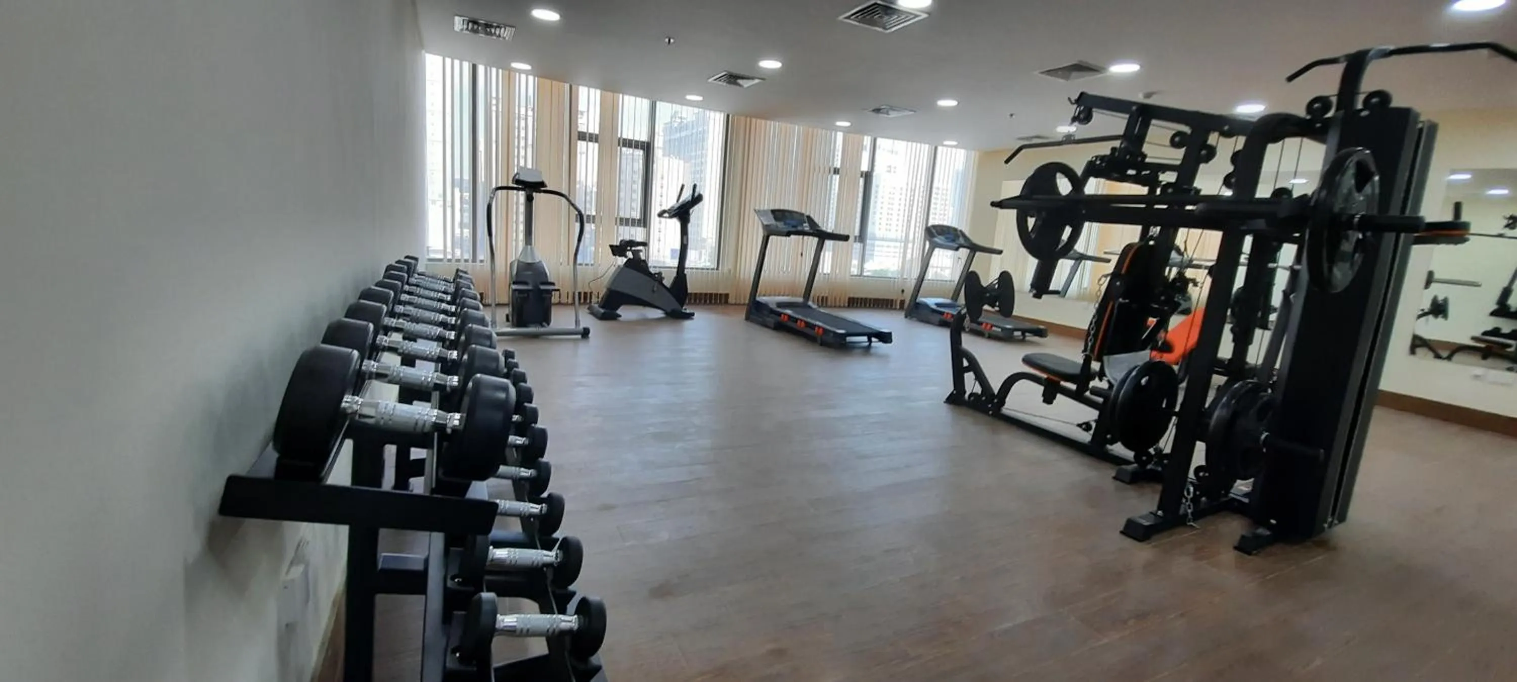 Fitness centre/facilities in SIRIUS TOWER