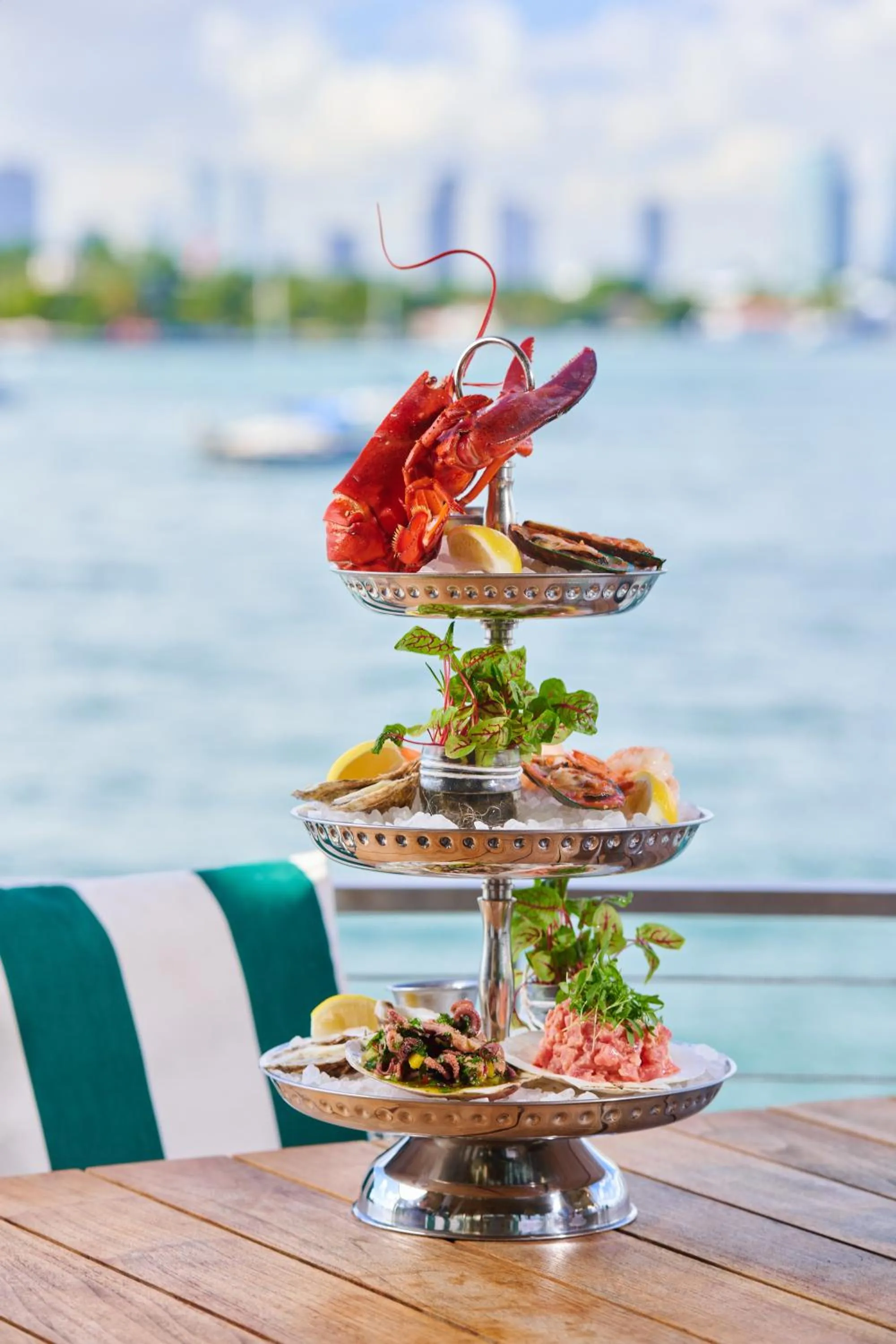 Food and drinks in Mondrian South Beach