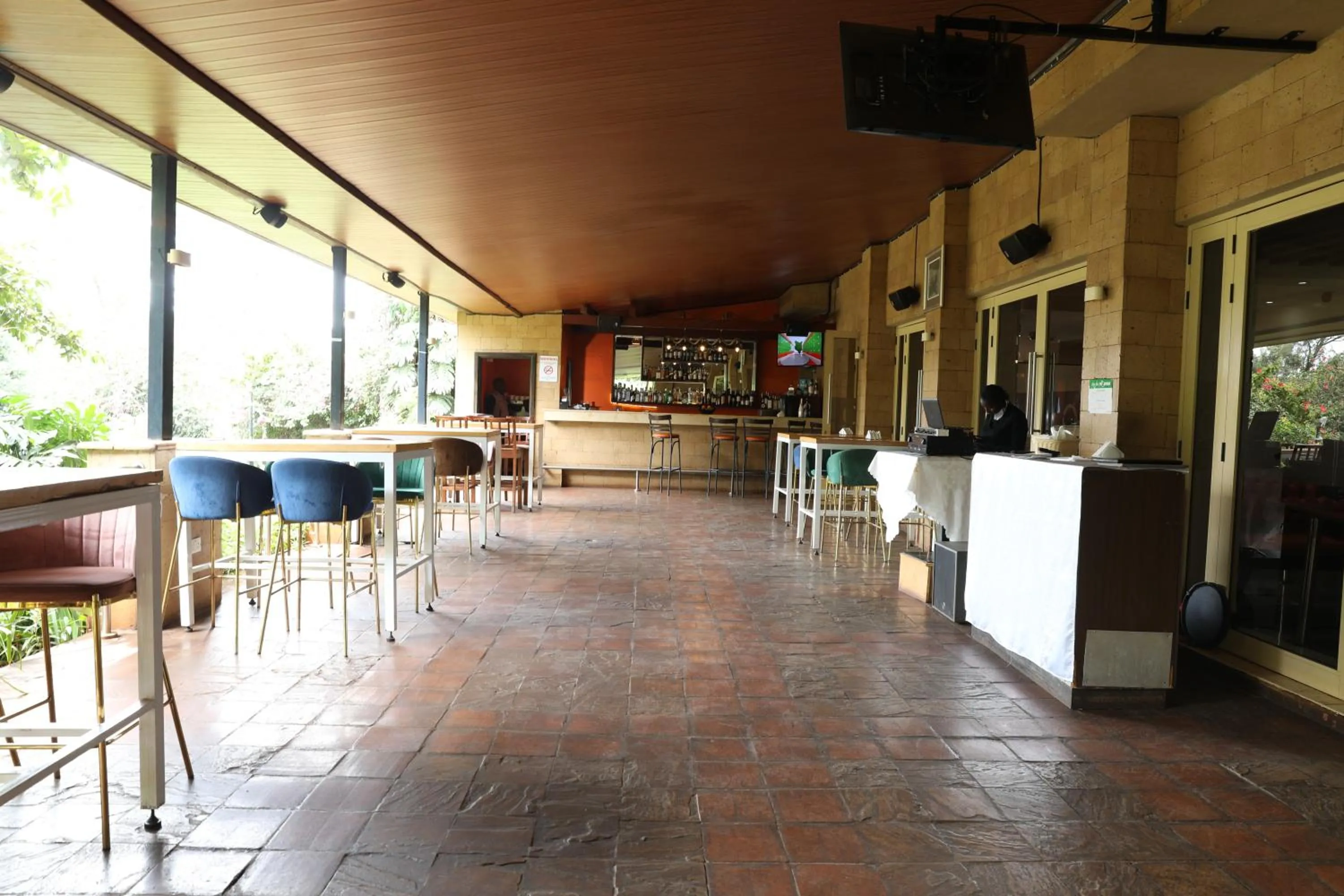 Balcony/Terrace in Qaribu Inn Boutique Hotel Nairobi
