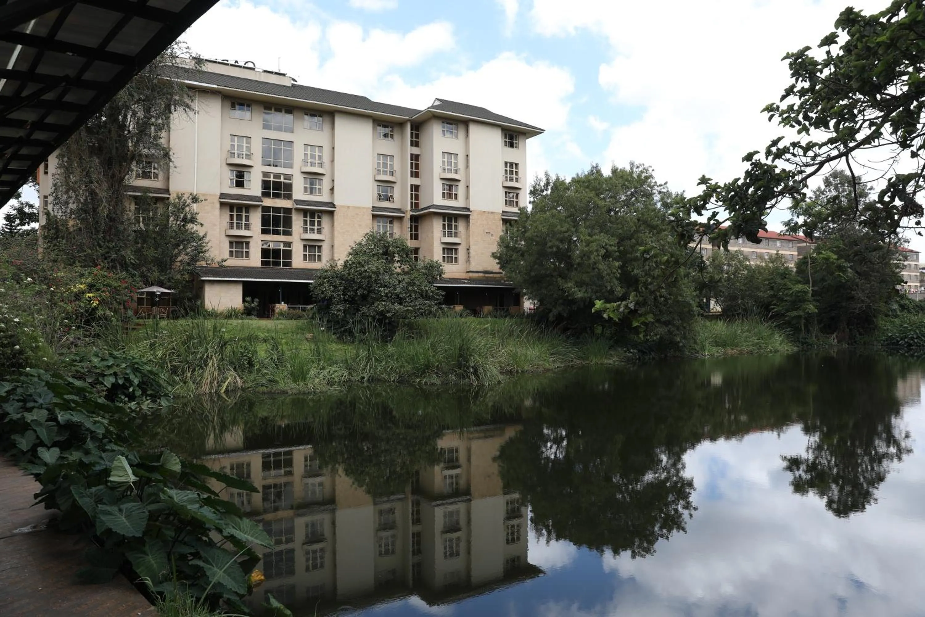 Property building in Qaribu Inn Boutique Hotel Nairobi