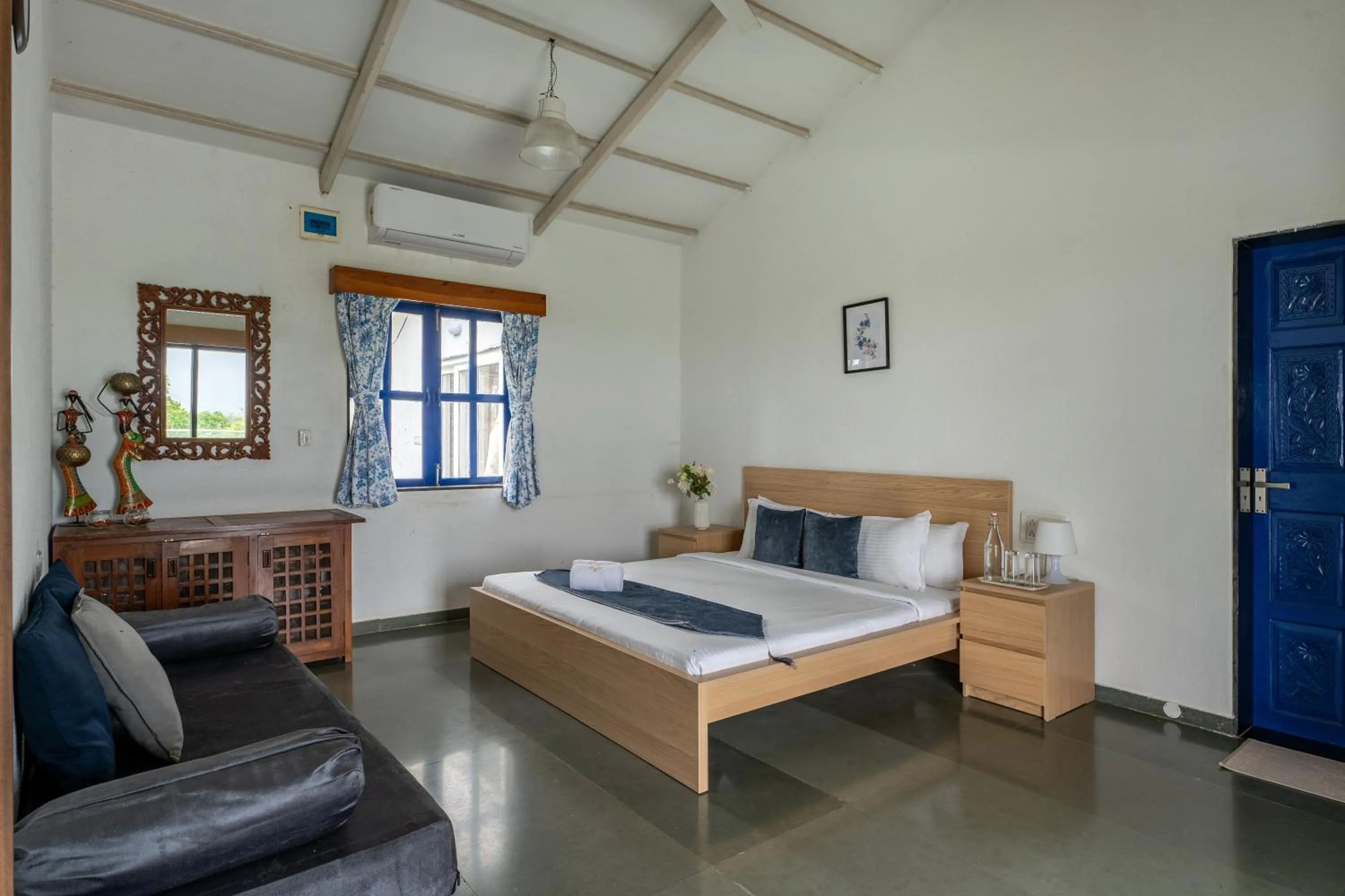 Bed in SaffronStays Le Soil, Igatpuri - pet-friendly villa with viewing deck for panoramic views
