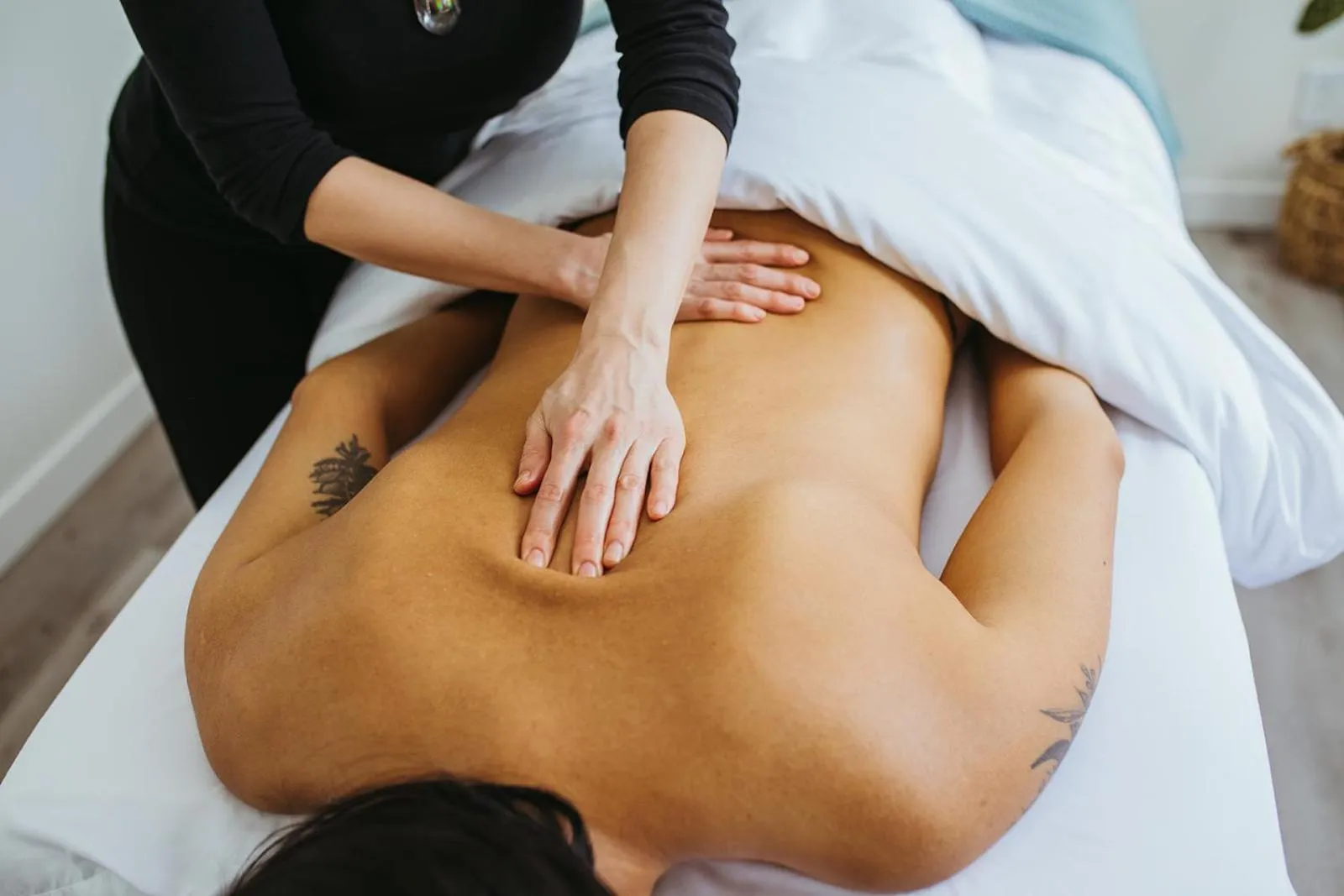 Blackstone Mountain Lodge by CLIQUE