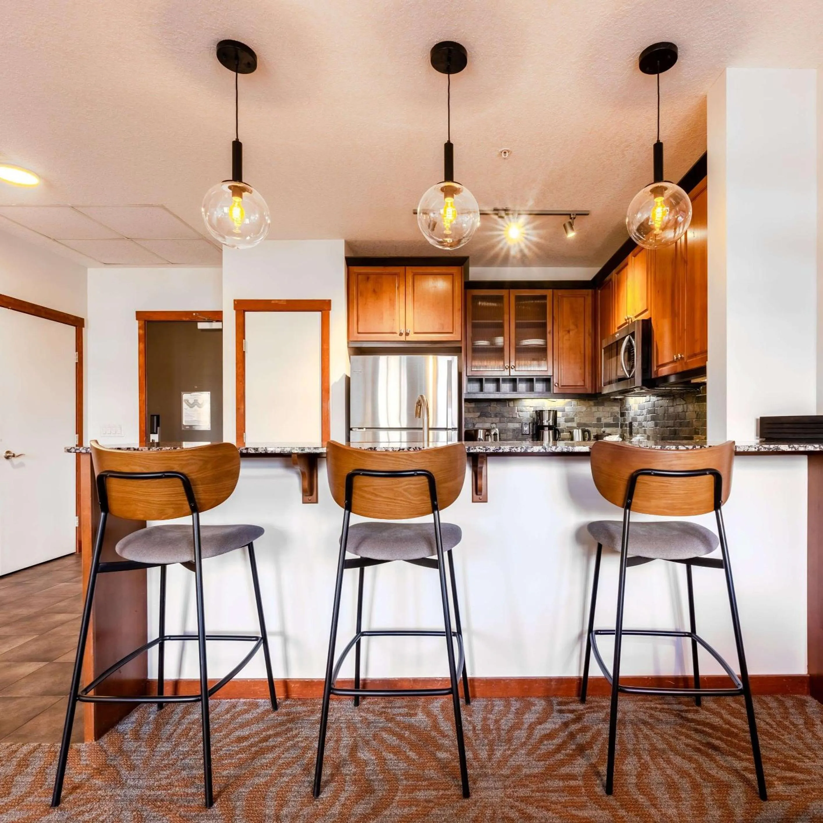 kitchen in Blackstone Mountain Lodge by CLIQUE