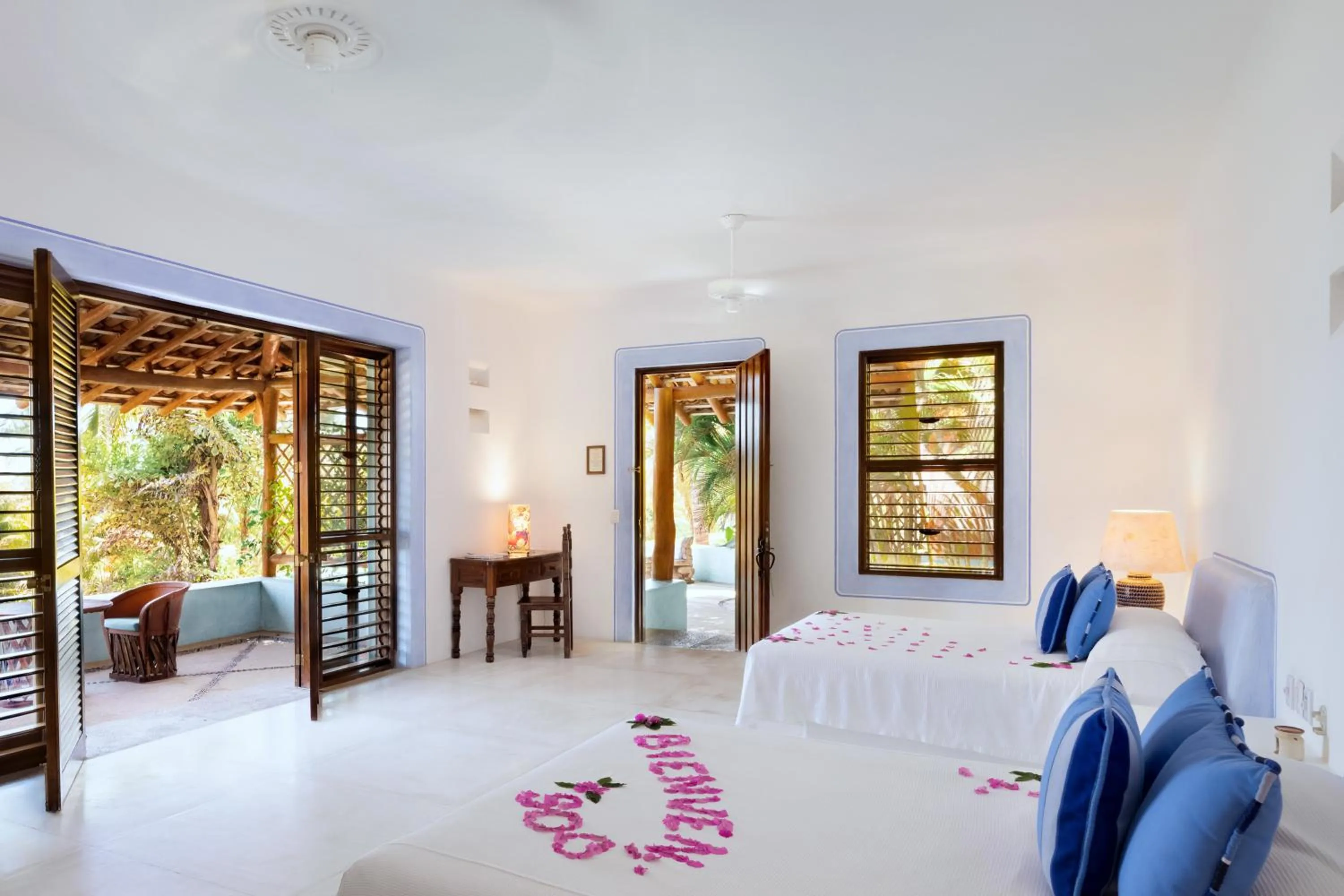 Bed in Las Alamandas