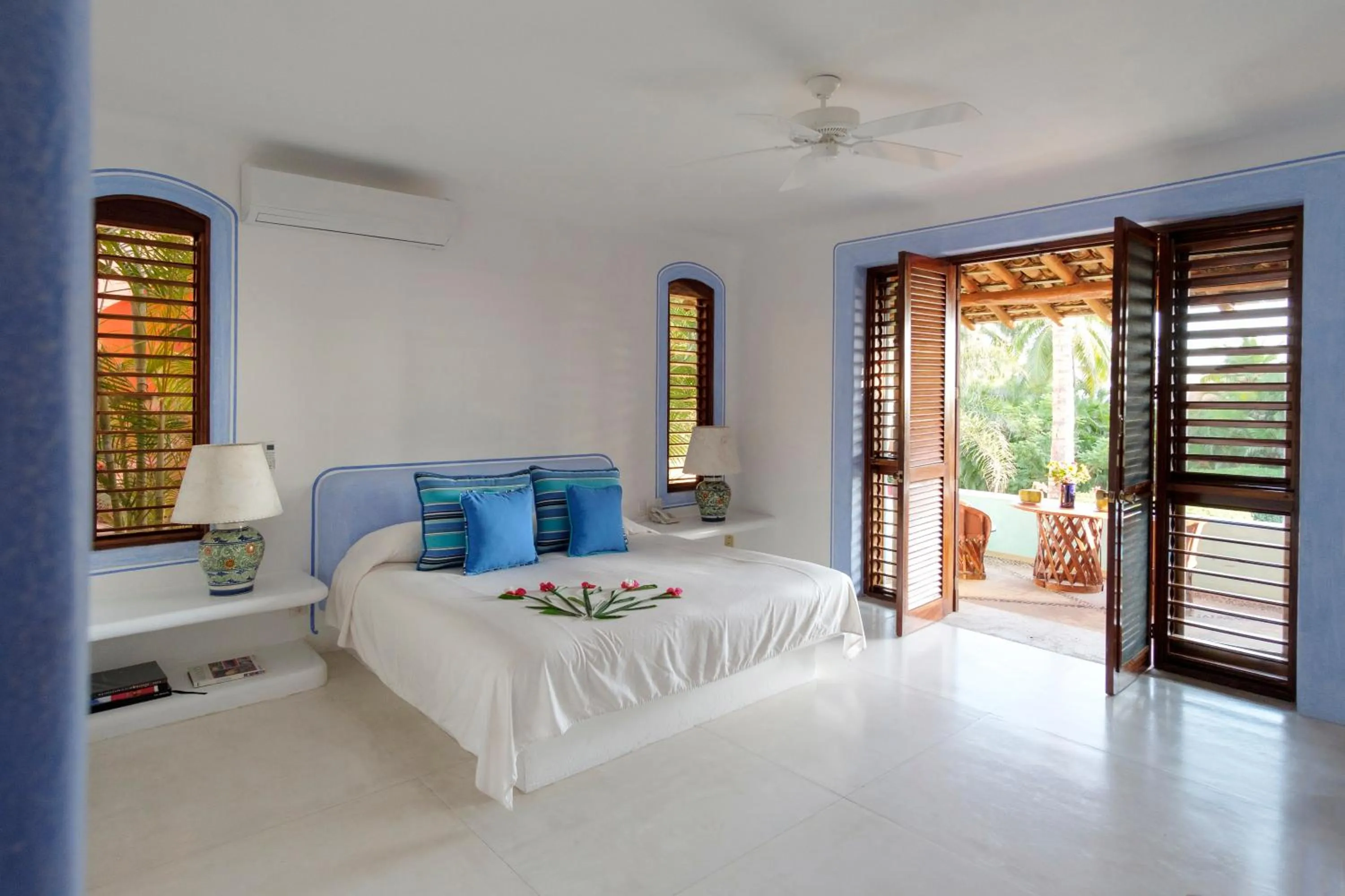 Bed in Las Alamandas