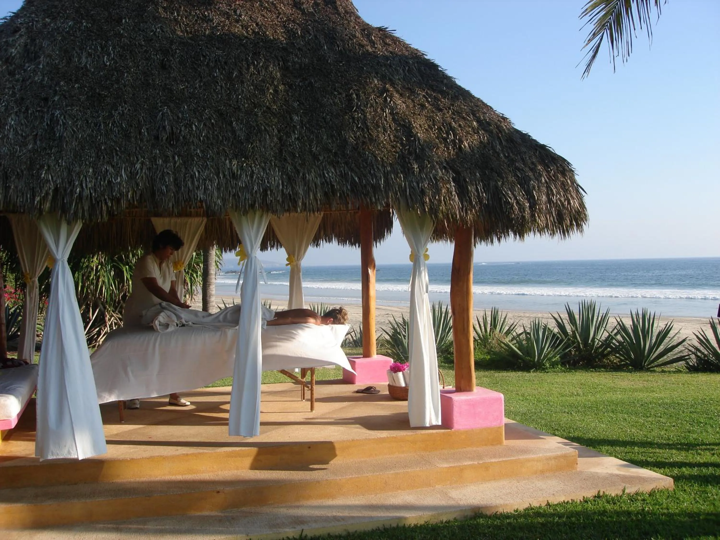 Massage in Las Alamandas