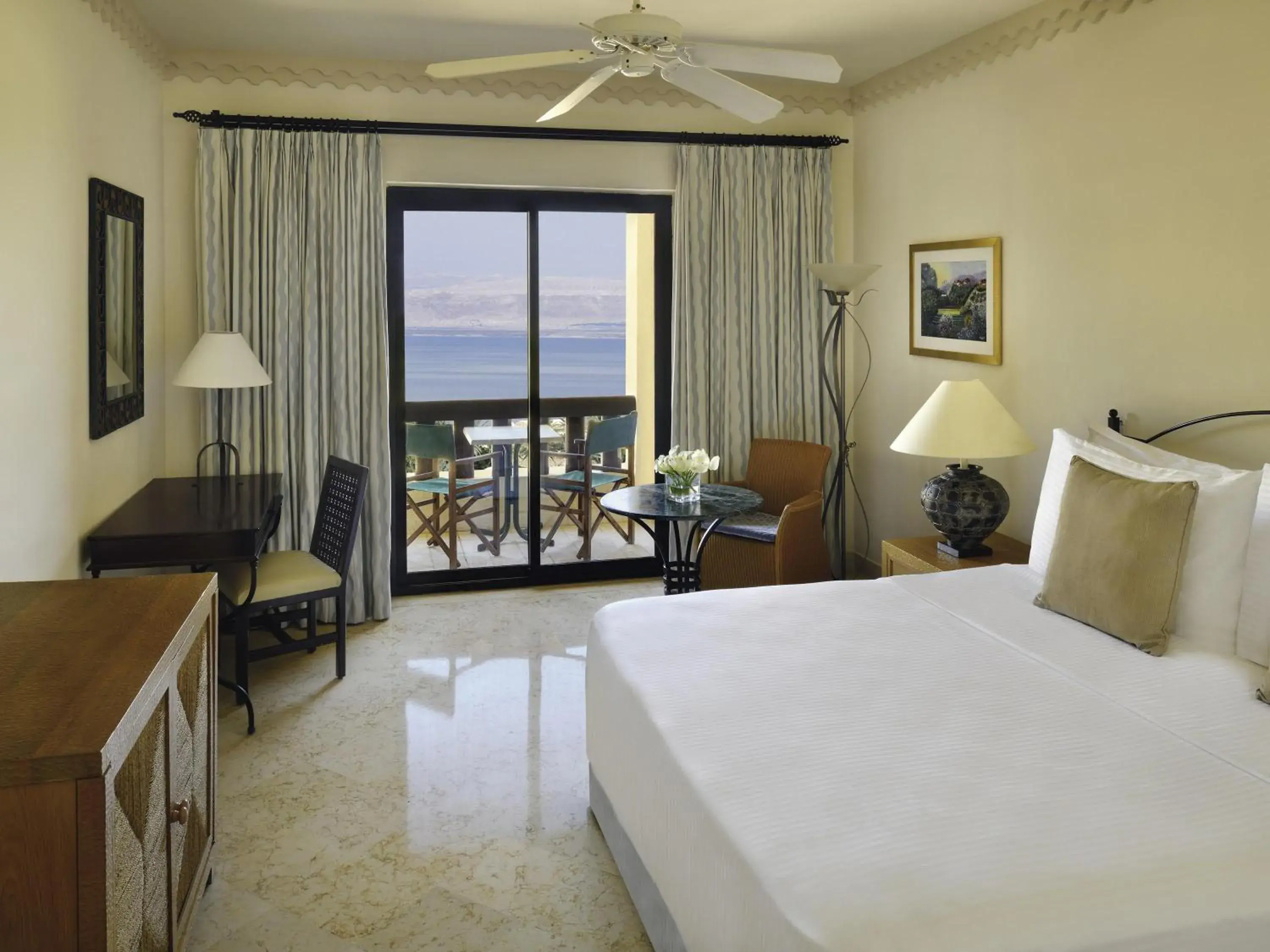 Superior King Room with Sea View in Mövenpick Resort & Spa Dead Sea Superior King Room with Sea View in Mövenpick Resort & Spa Dead Sea