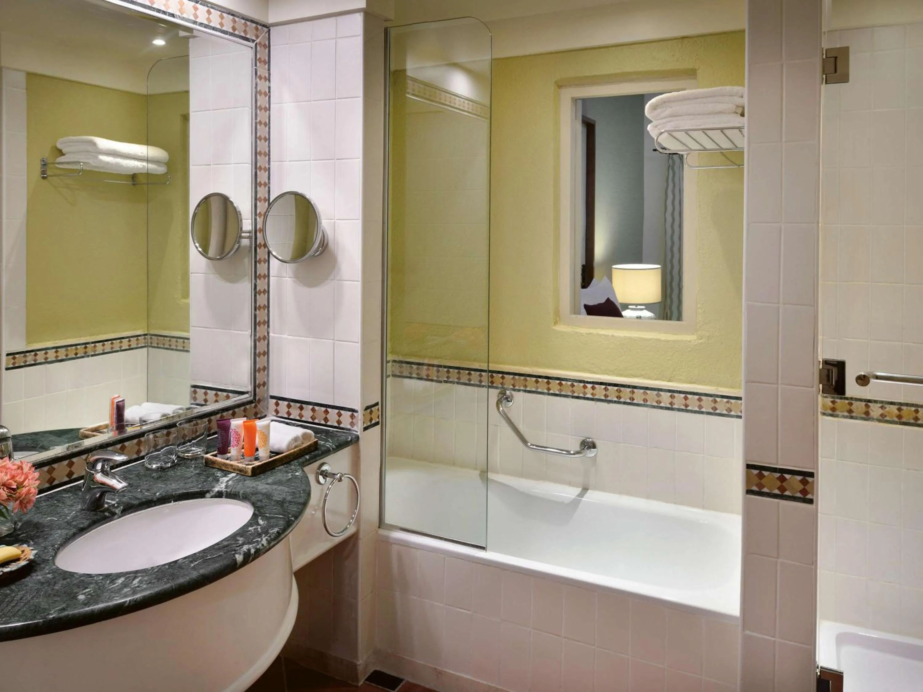 Photo of the whole room in Mövenpick Resort & Spa Dead Sea