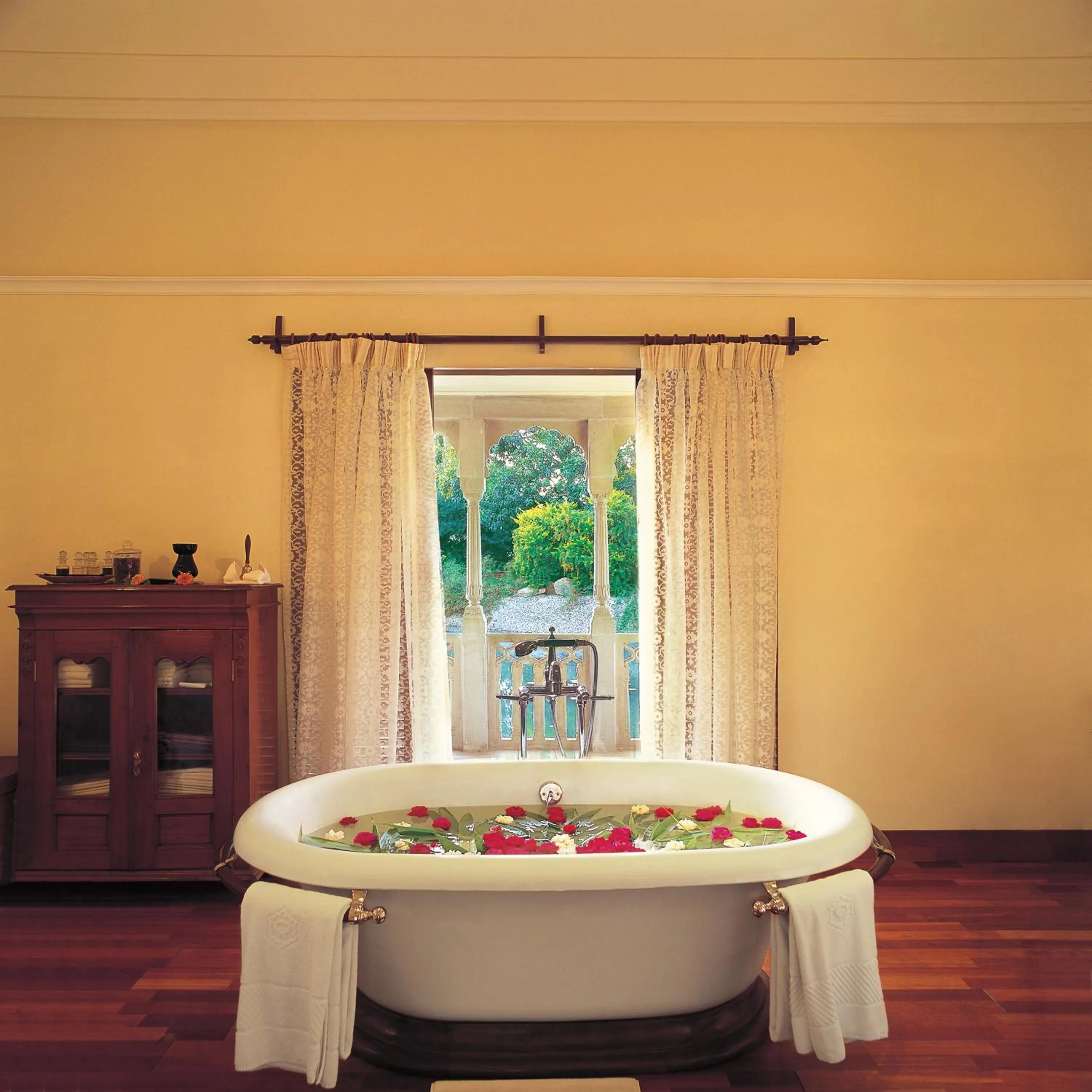 Massage in The Oberoi Vanyavilas Wildlife Resort, Ranthambhore