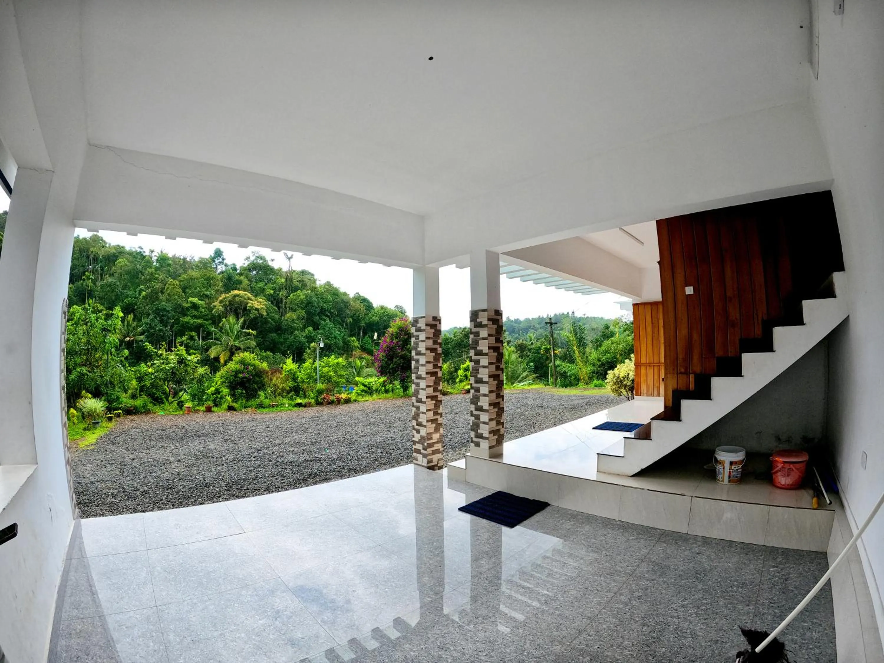 Parking in Green Cove Munnar