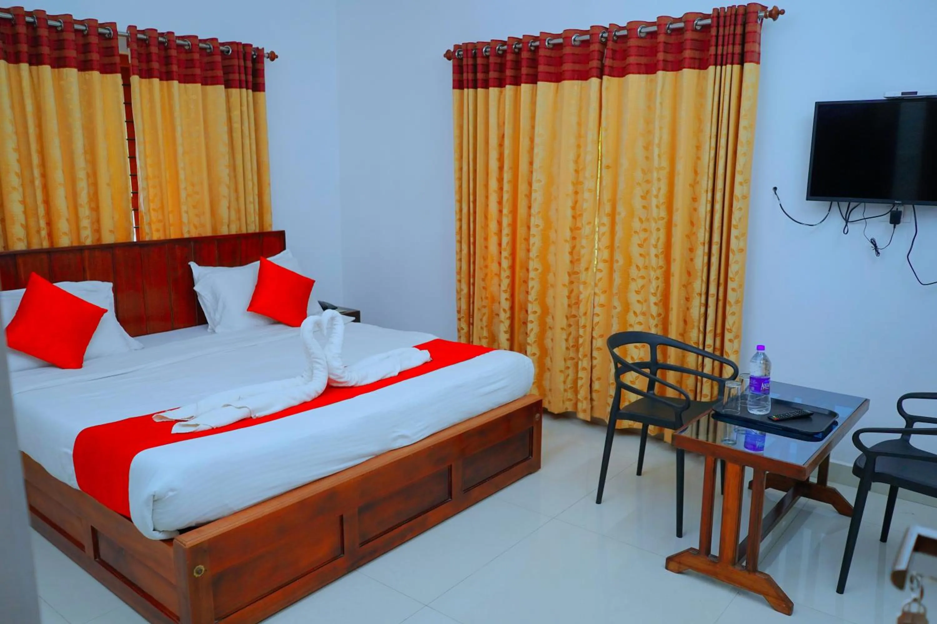 TV and multimedia, Bed in Green Cove Munnar