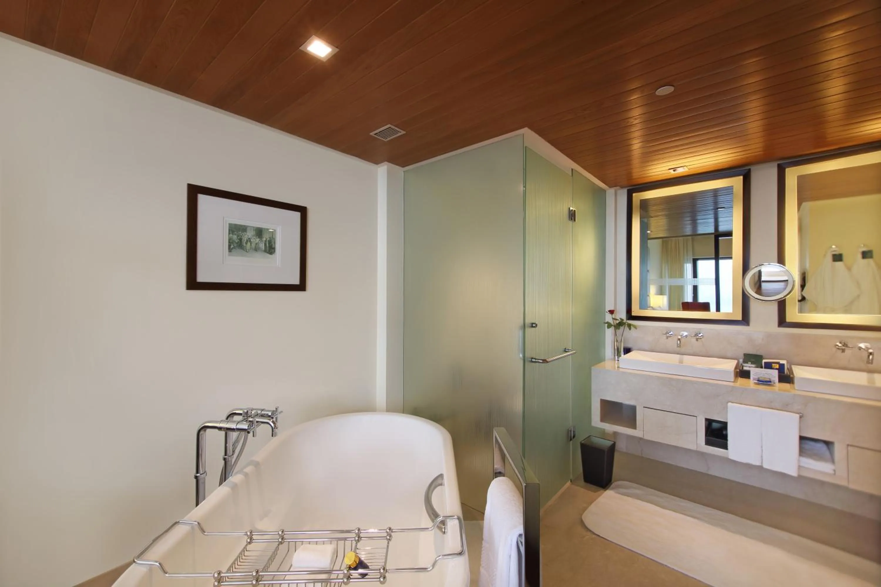 Bathroom in The Oberoi Mumbai