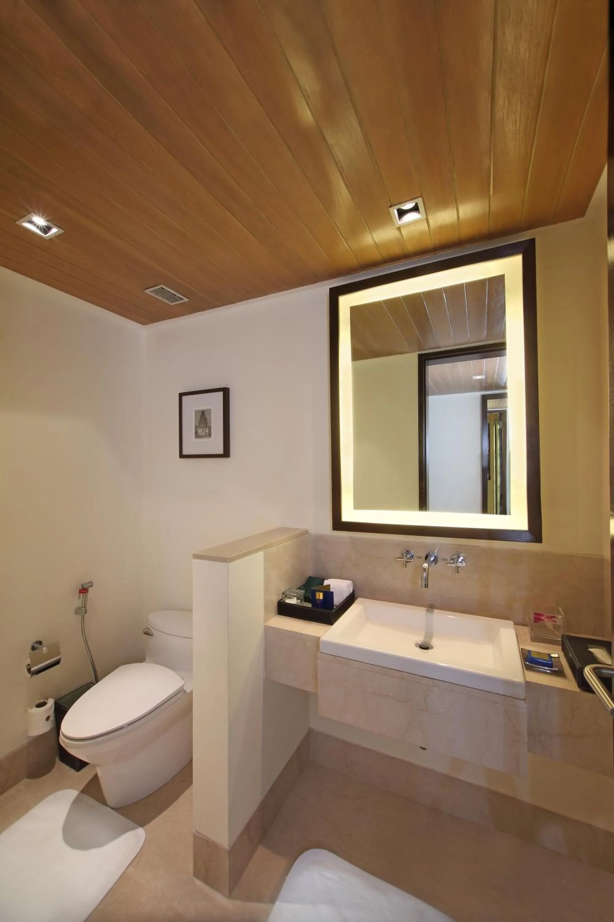 Bathroom in The Oberoi Mumbai