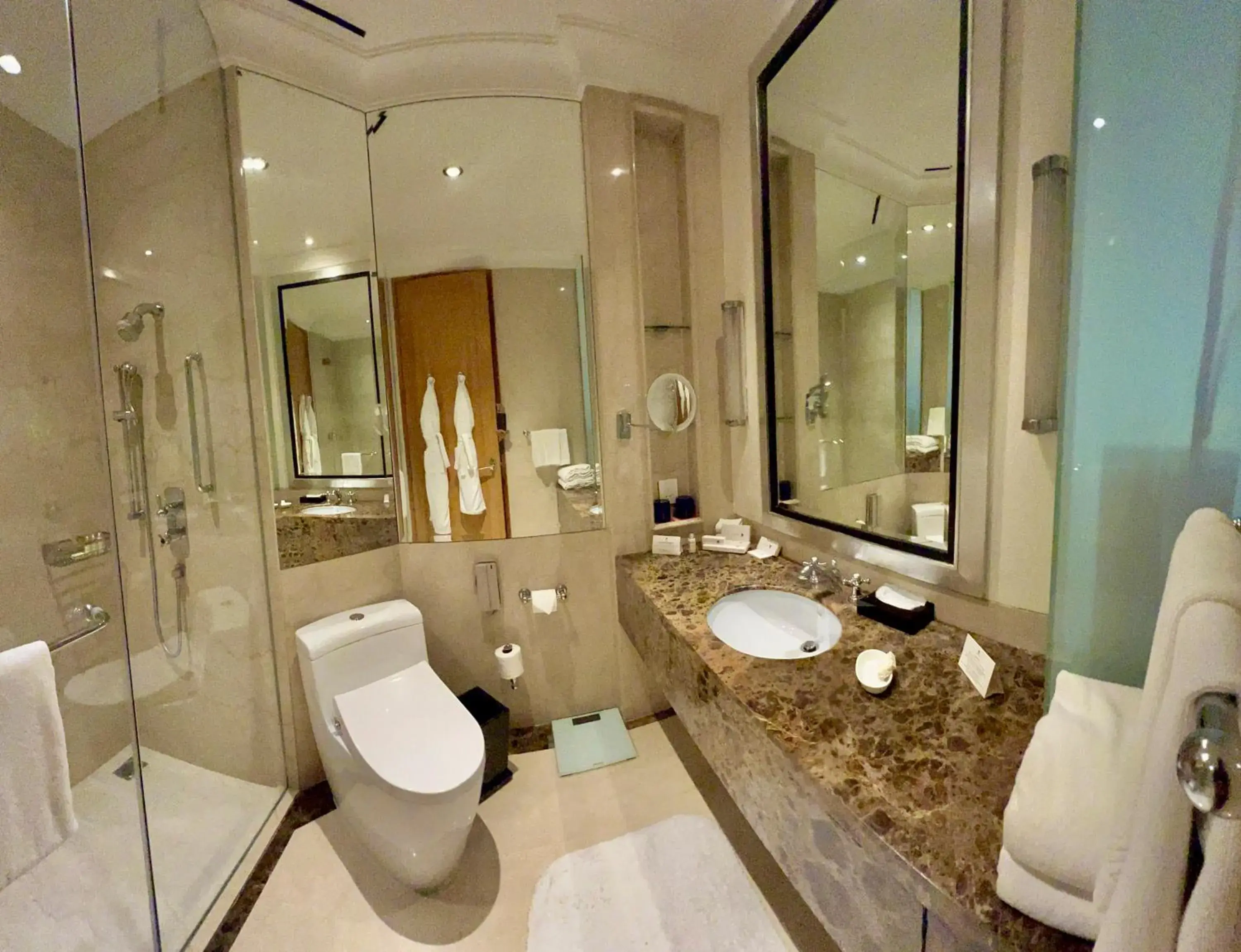 Superior Double or Twin Room with Pool View in Trident Gurgaon Superior Double or Twin Room with Pool View in Trident Gurgaon