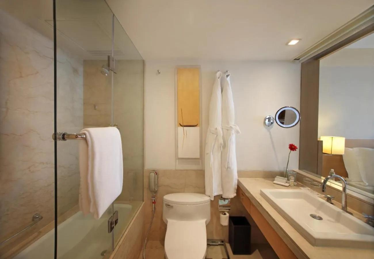 Bathroom in Trident Nariman Point