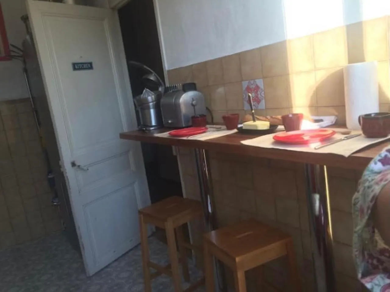 Dining area in Great and light private room in the heart of Nice