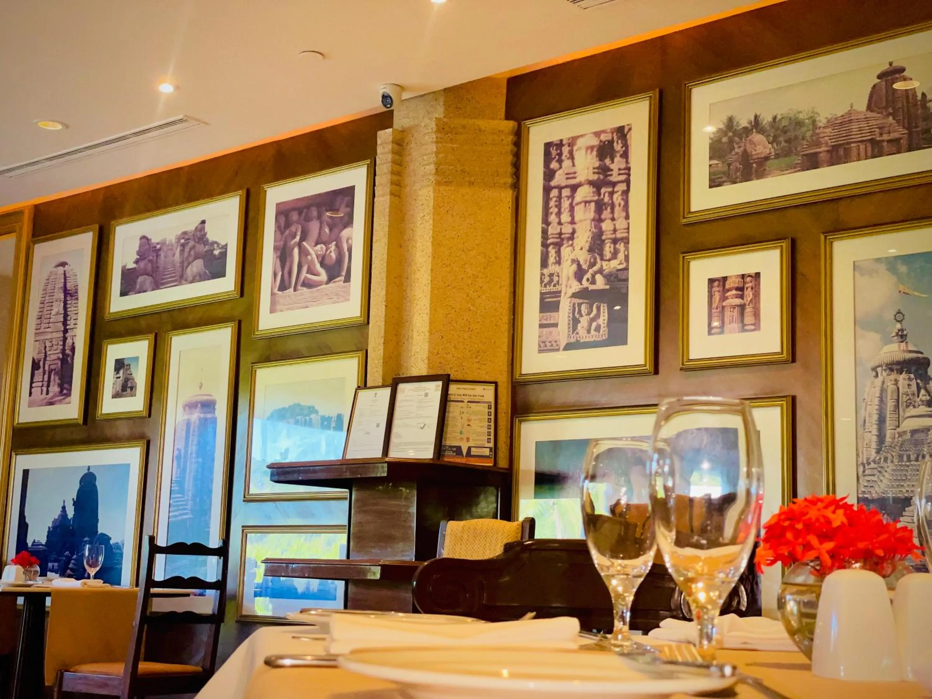 Restaurant/places to eat in Trident Bhubaneswar