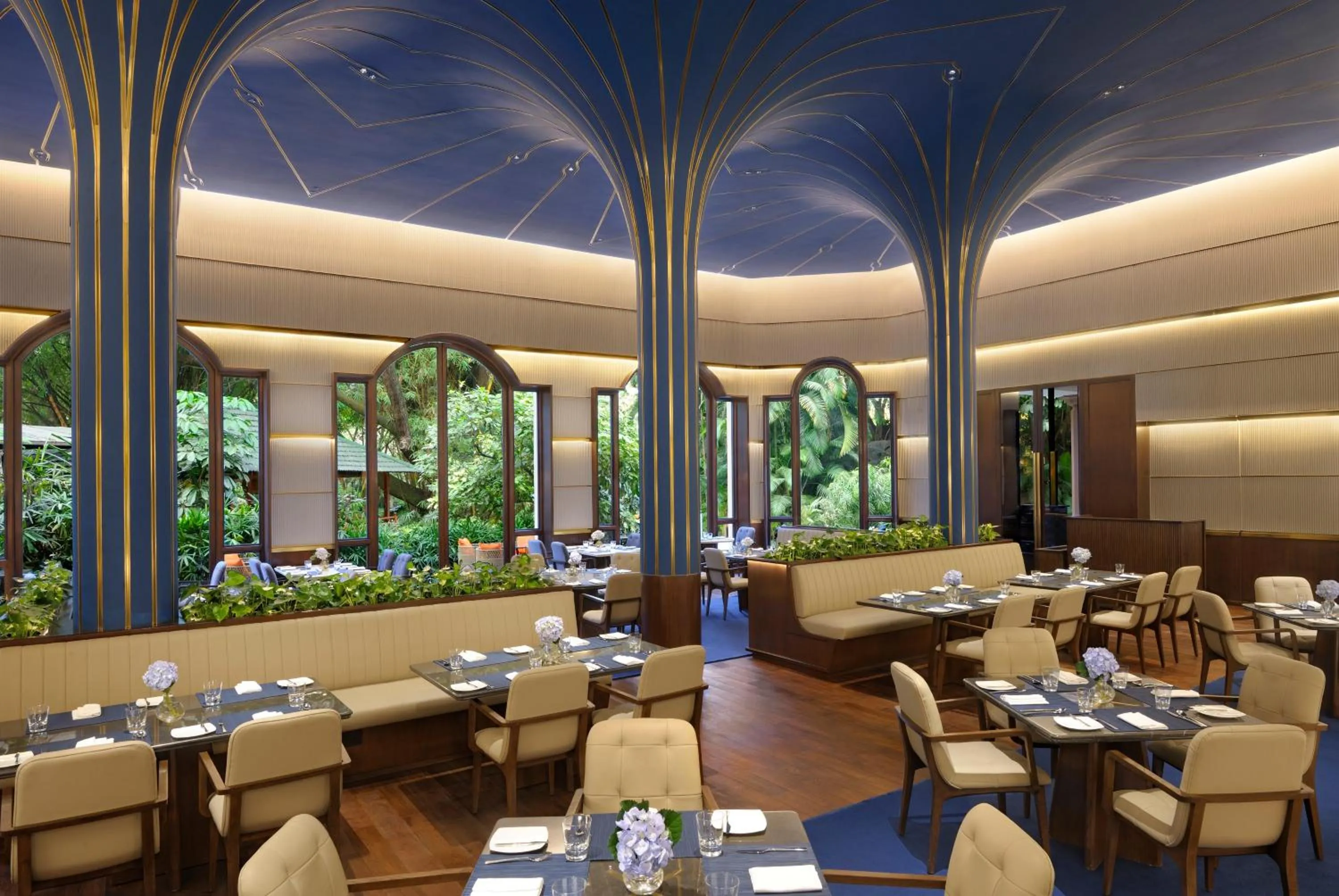 Restaurant/places to eat in The Oberoi Bengaluru