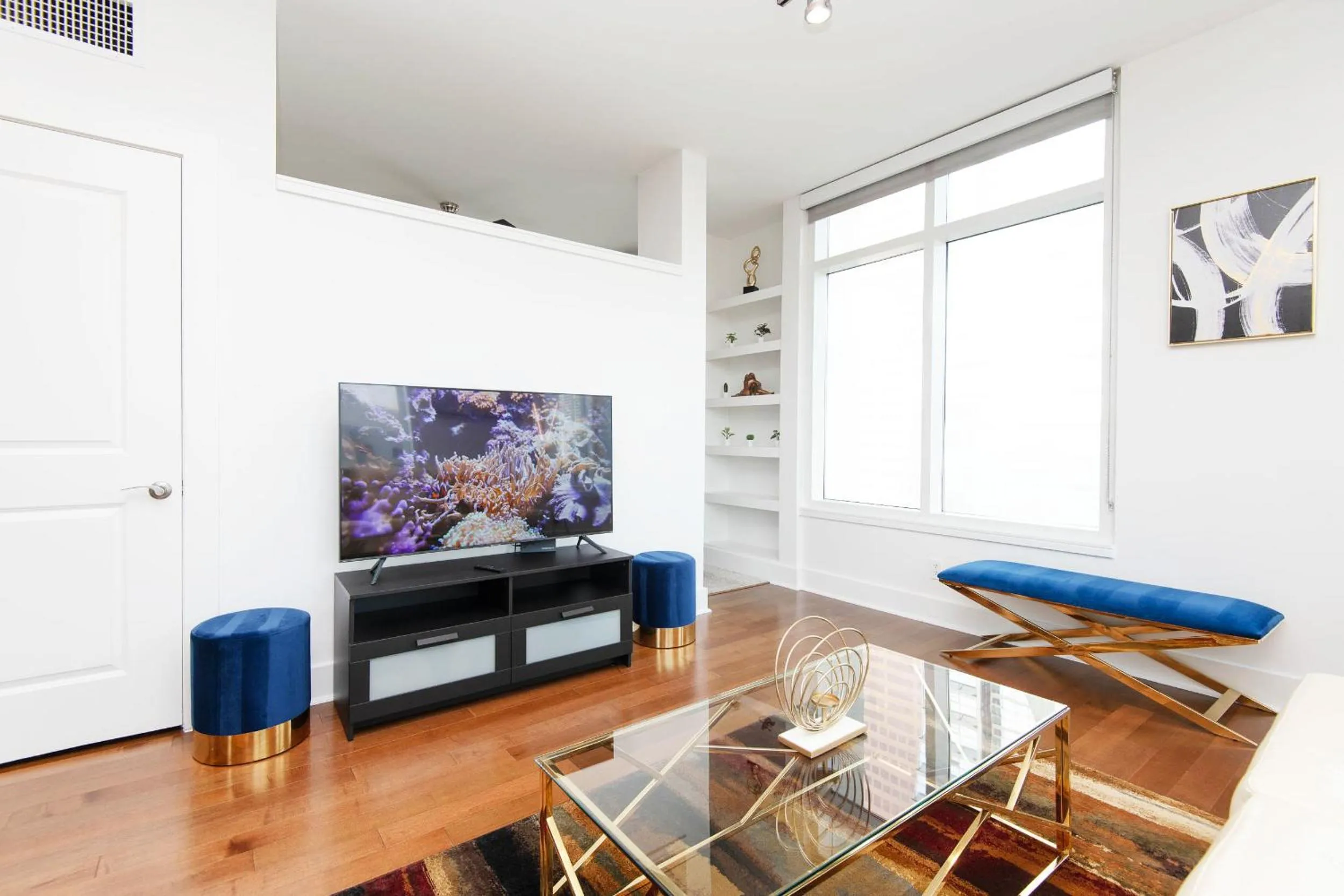 Communal lounge/ TV room in Sky-Rise Apartments