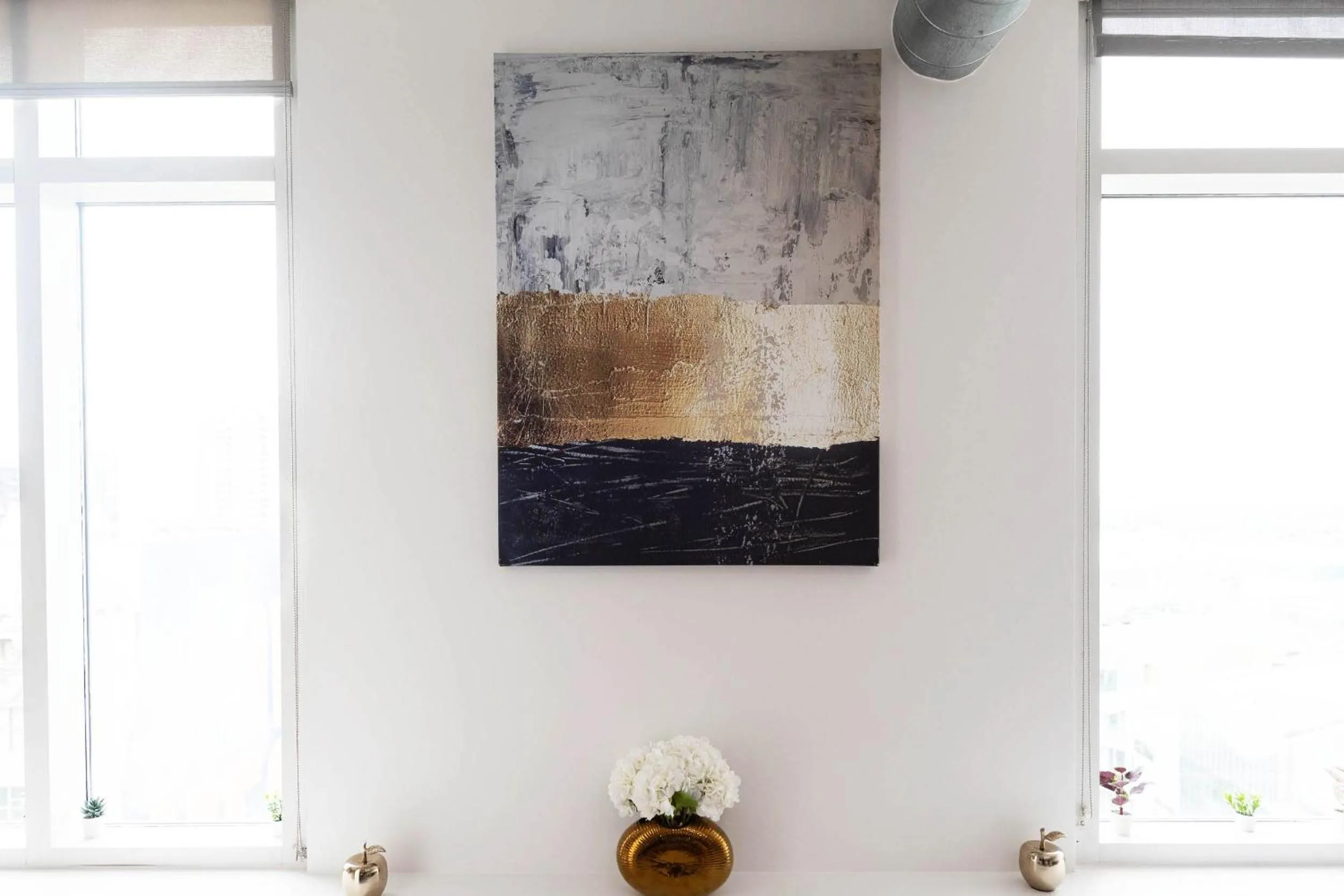 Decorative detail in Sky-Rise Apartments