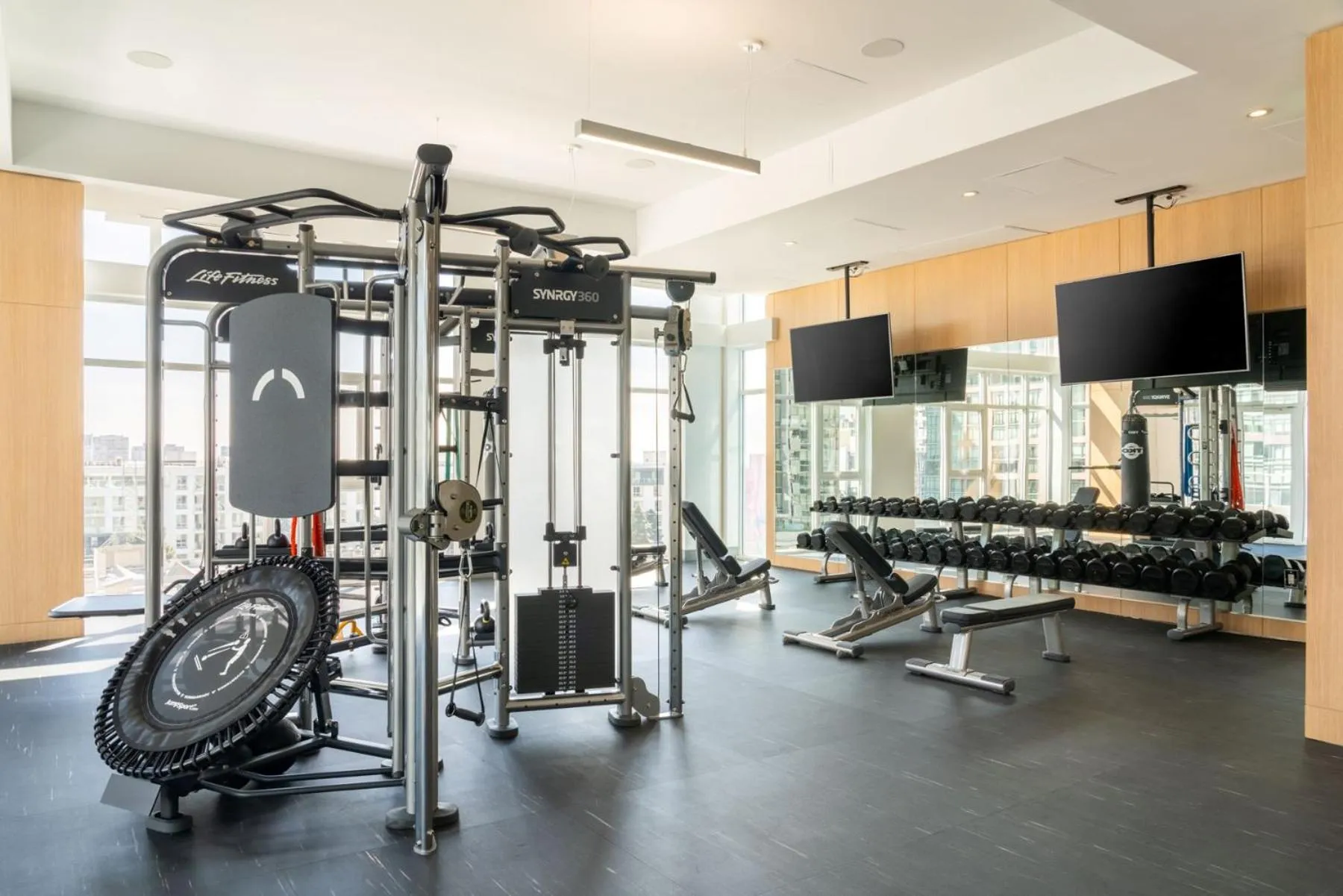 Fitness centre/facilities in Sky-Rise Apartments