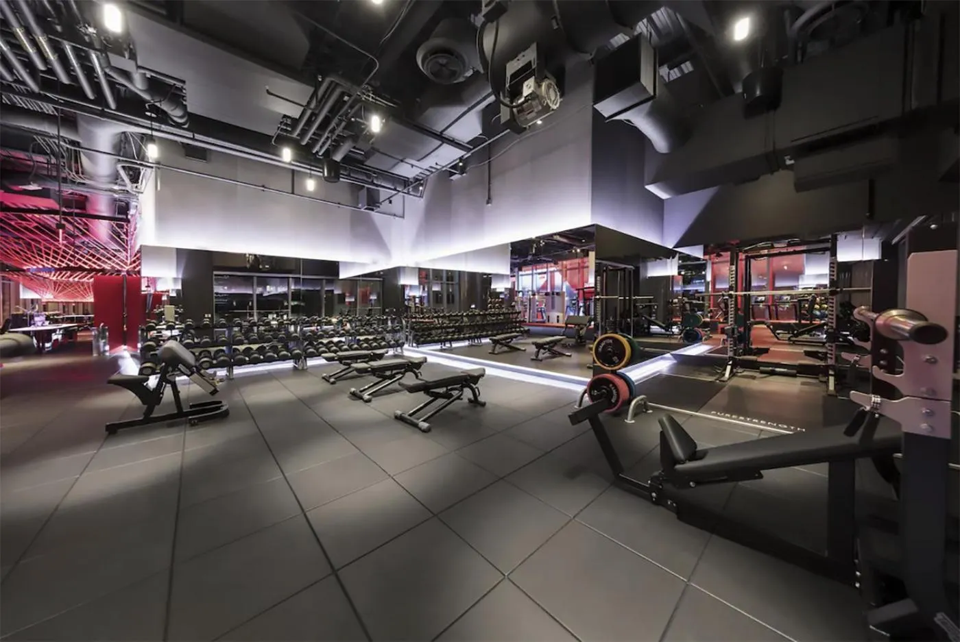Fitness centre/facilities in Sky-Rise Apartments