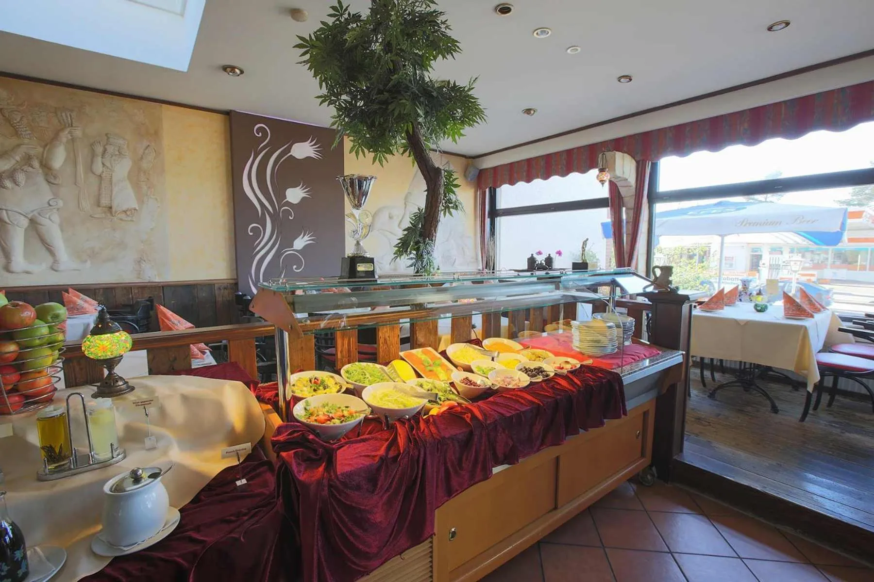 Restaurant/places to eat in Aparthotel Berlin