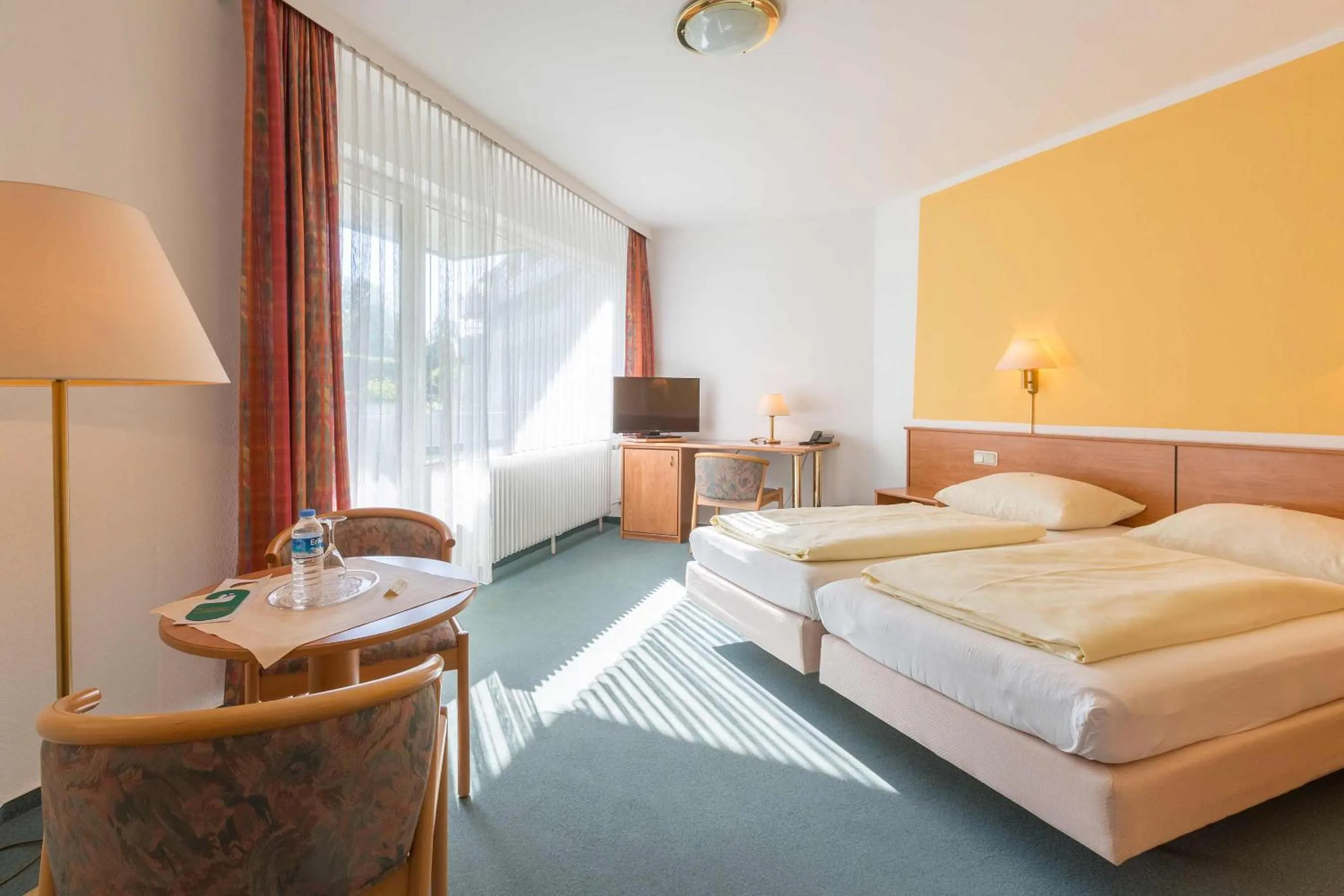 Photo of the whole room, Bed in Aparthotel Berlin