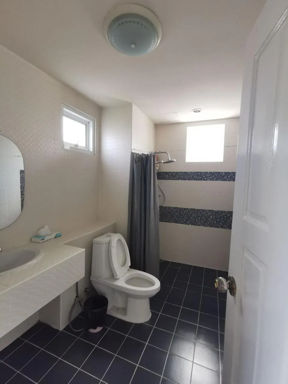 The CHU cafe / guesthouse