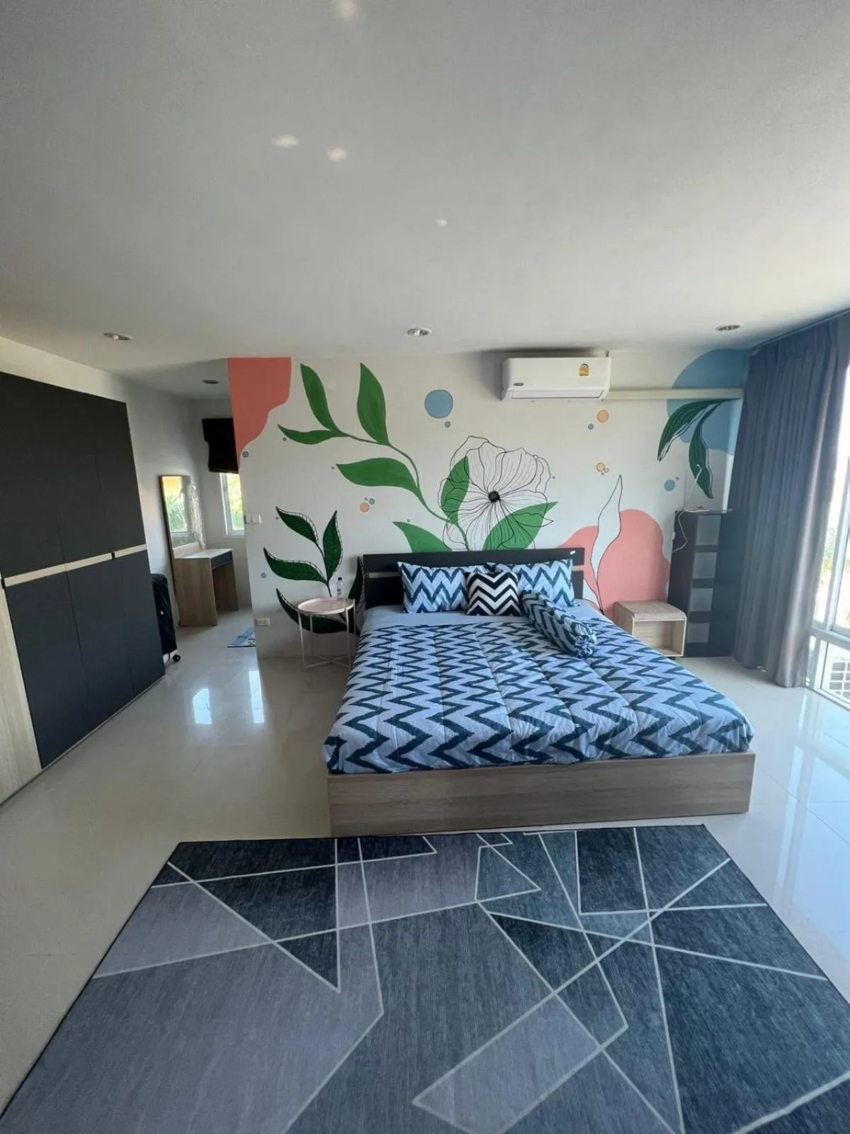 The CHU cafe / guesthouse