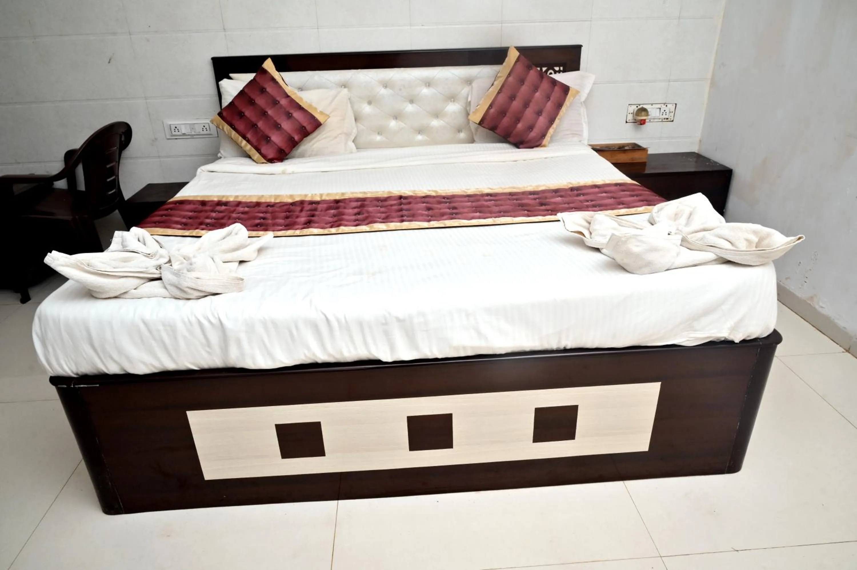 Bedroom, Bed in KK Tree Retreat Igatpuri