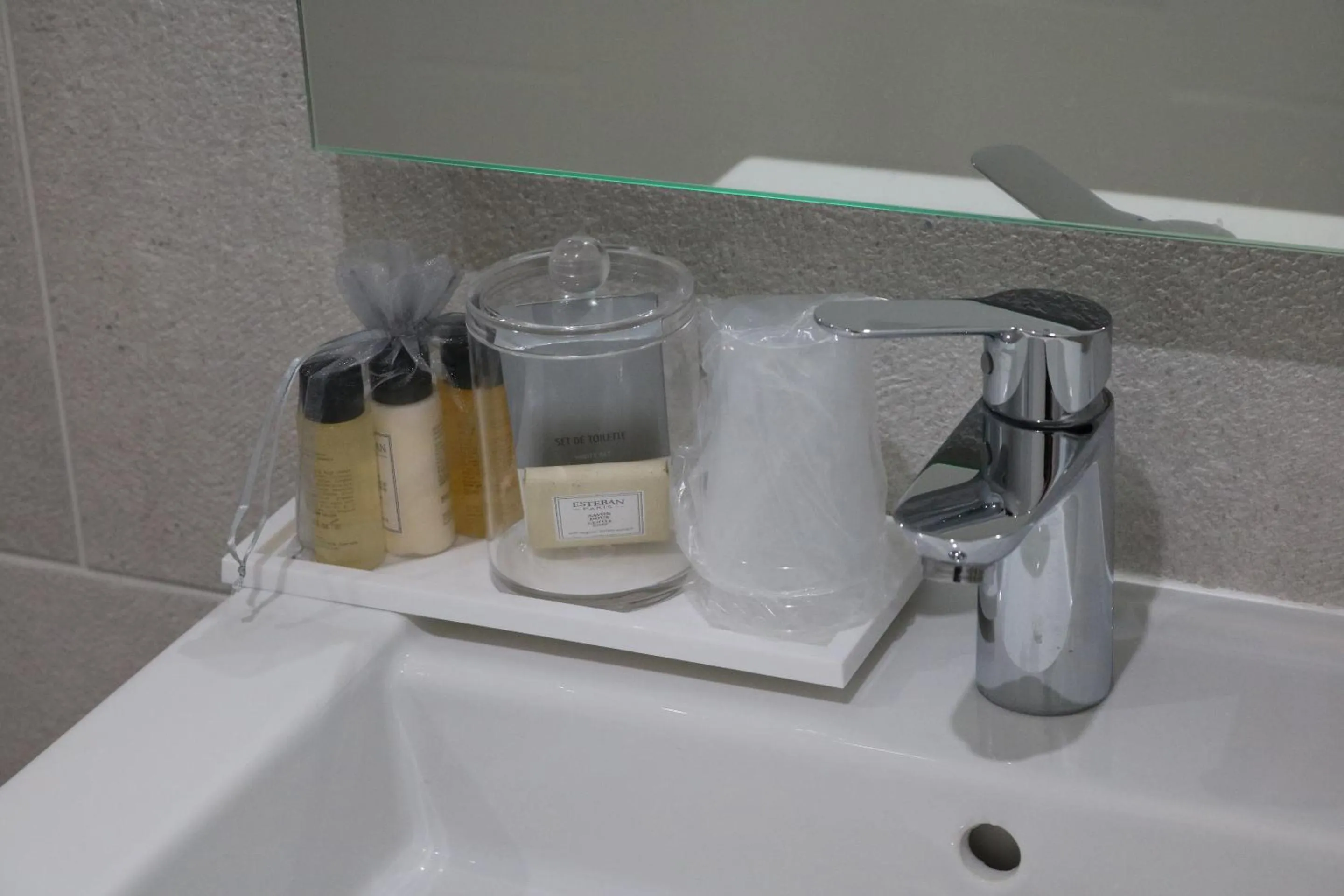 Bathroom in Hotel De La Digue