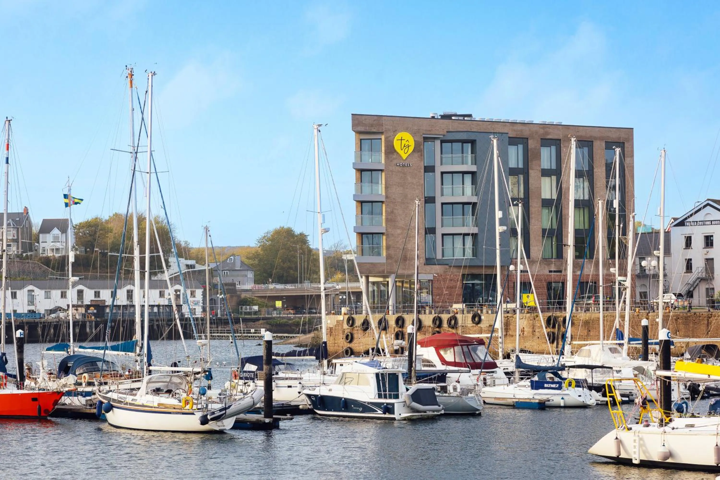 Property building in Tŷ Milford Waterfront