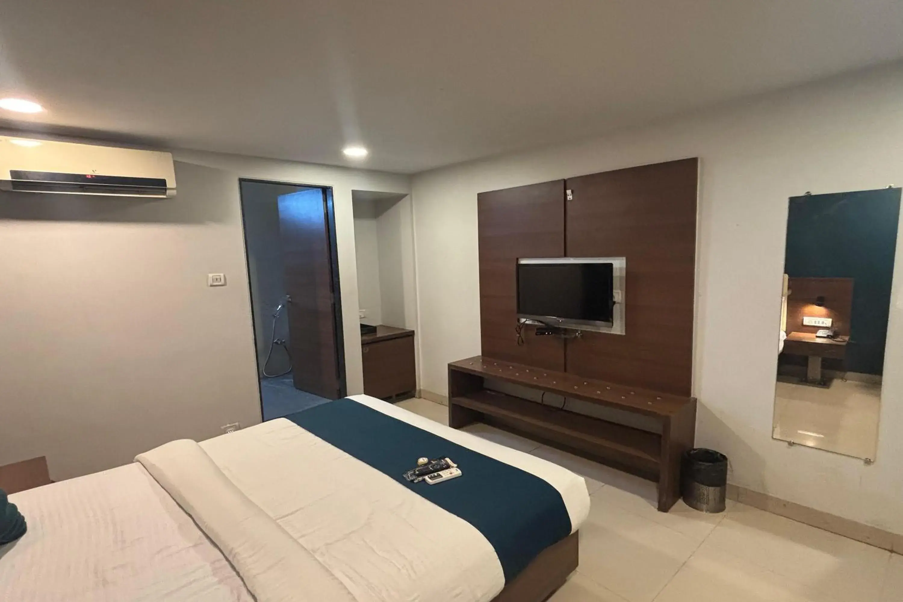 Single Room - single occupancy in Hotel Concord Galaxy Single Room - single occupancy in Hotel Concord Galaxy