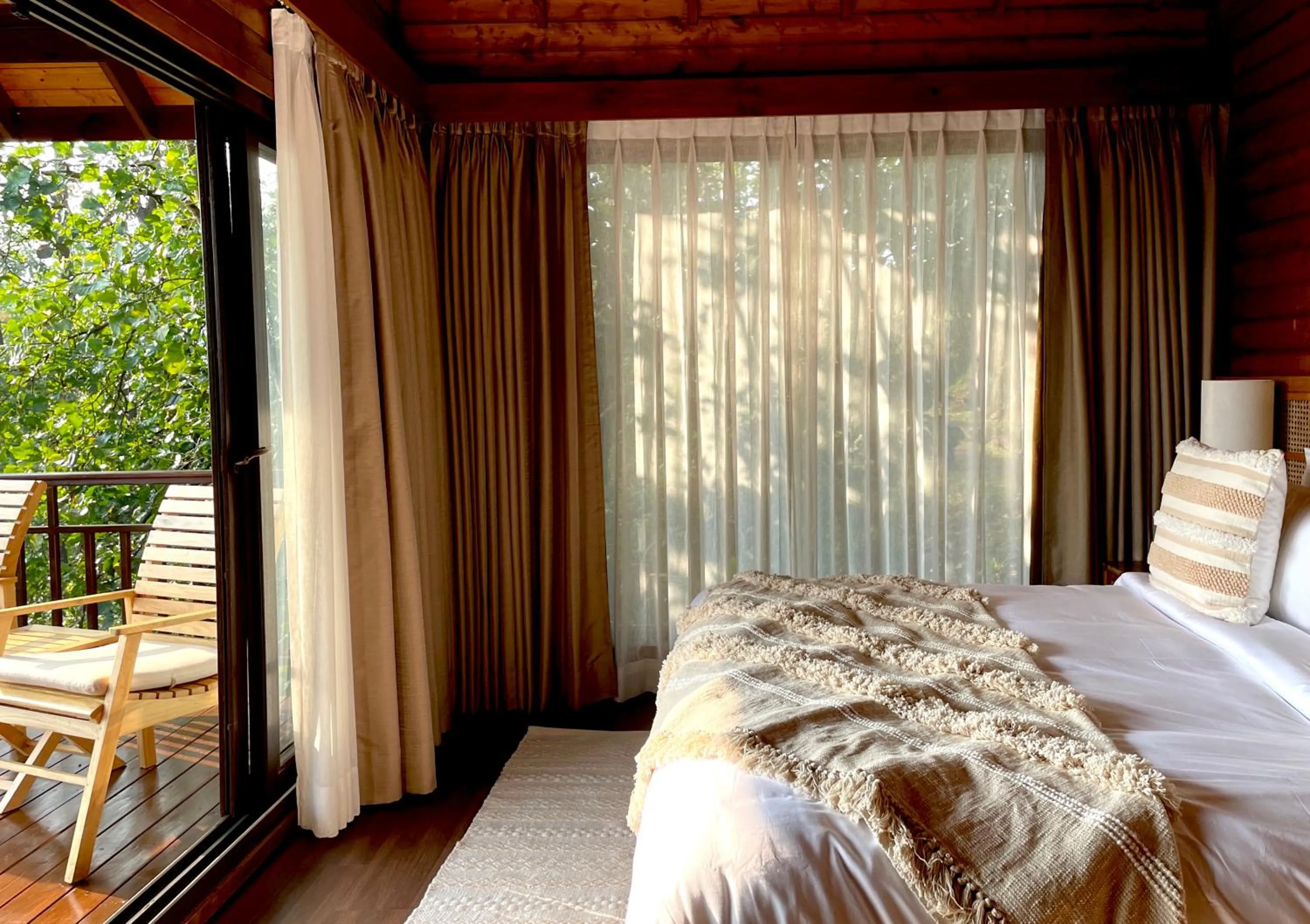 Bed in The Postcard Hideaway, Netravali Wildlife Sanctuary, Goa