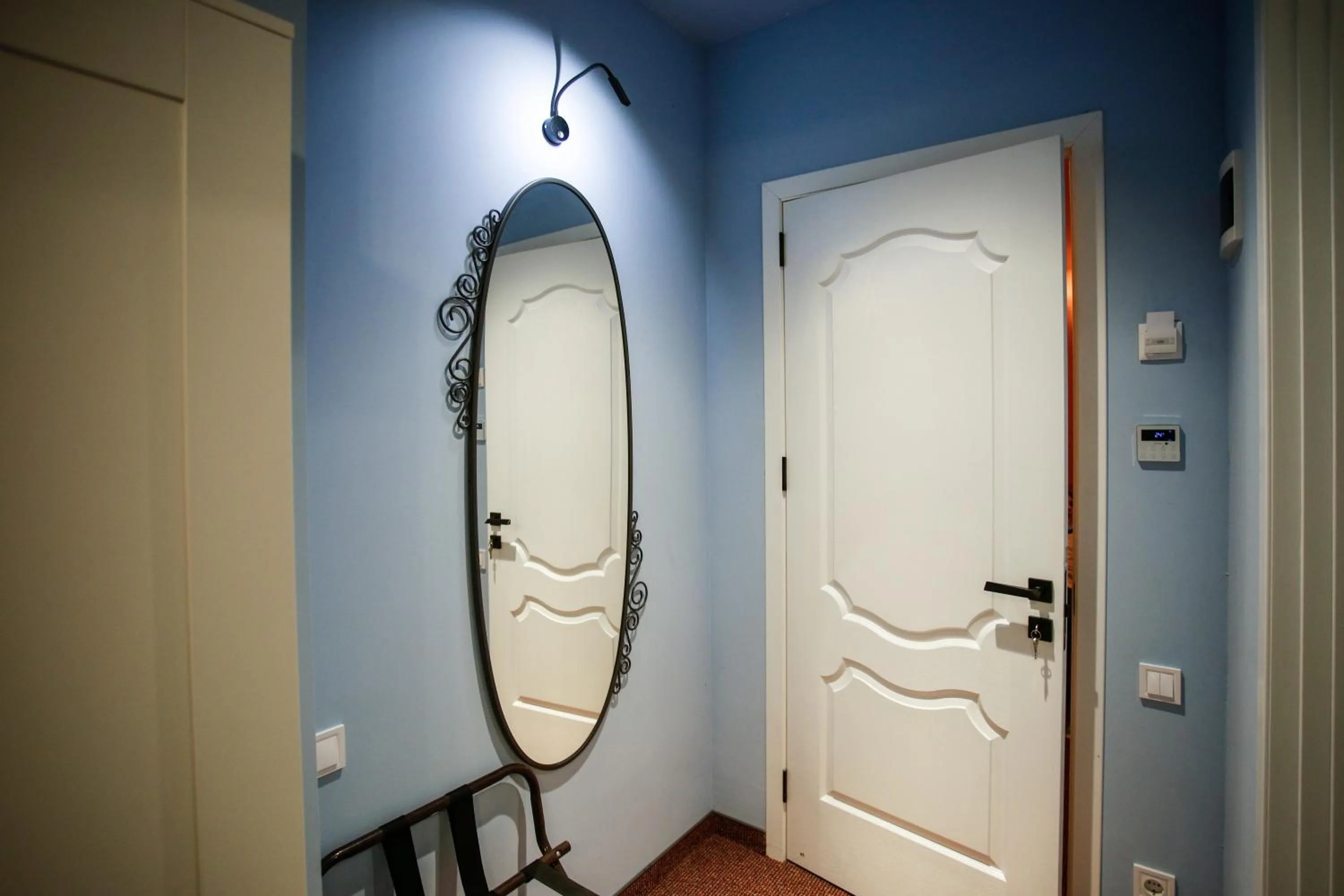 Decorative detail in Magnolia