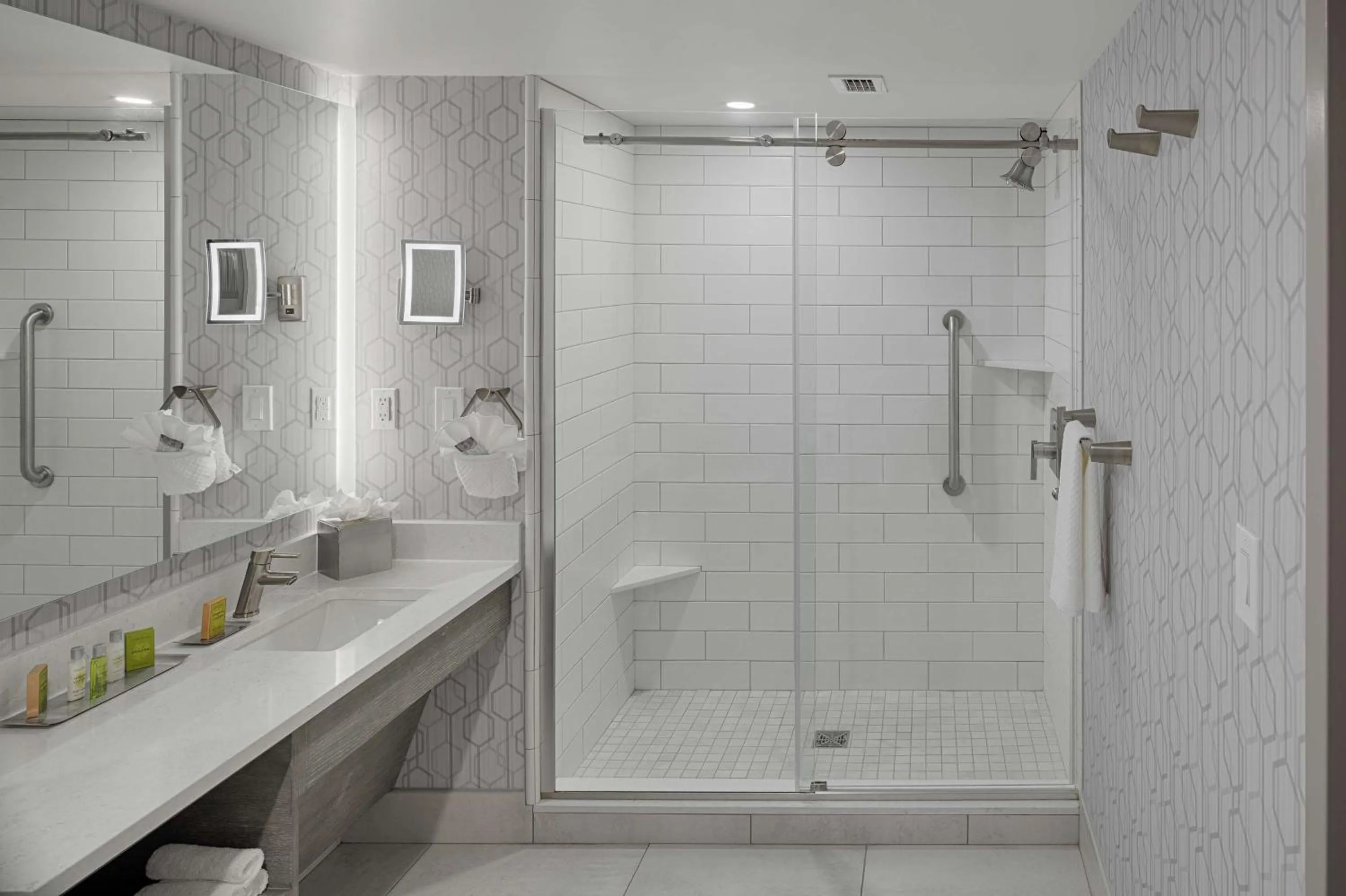 Bathroom in The Kingsley Bloomfield Hills - a DoubleTree by Hilton