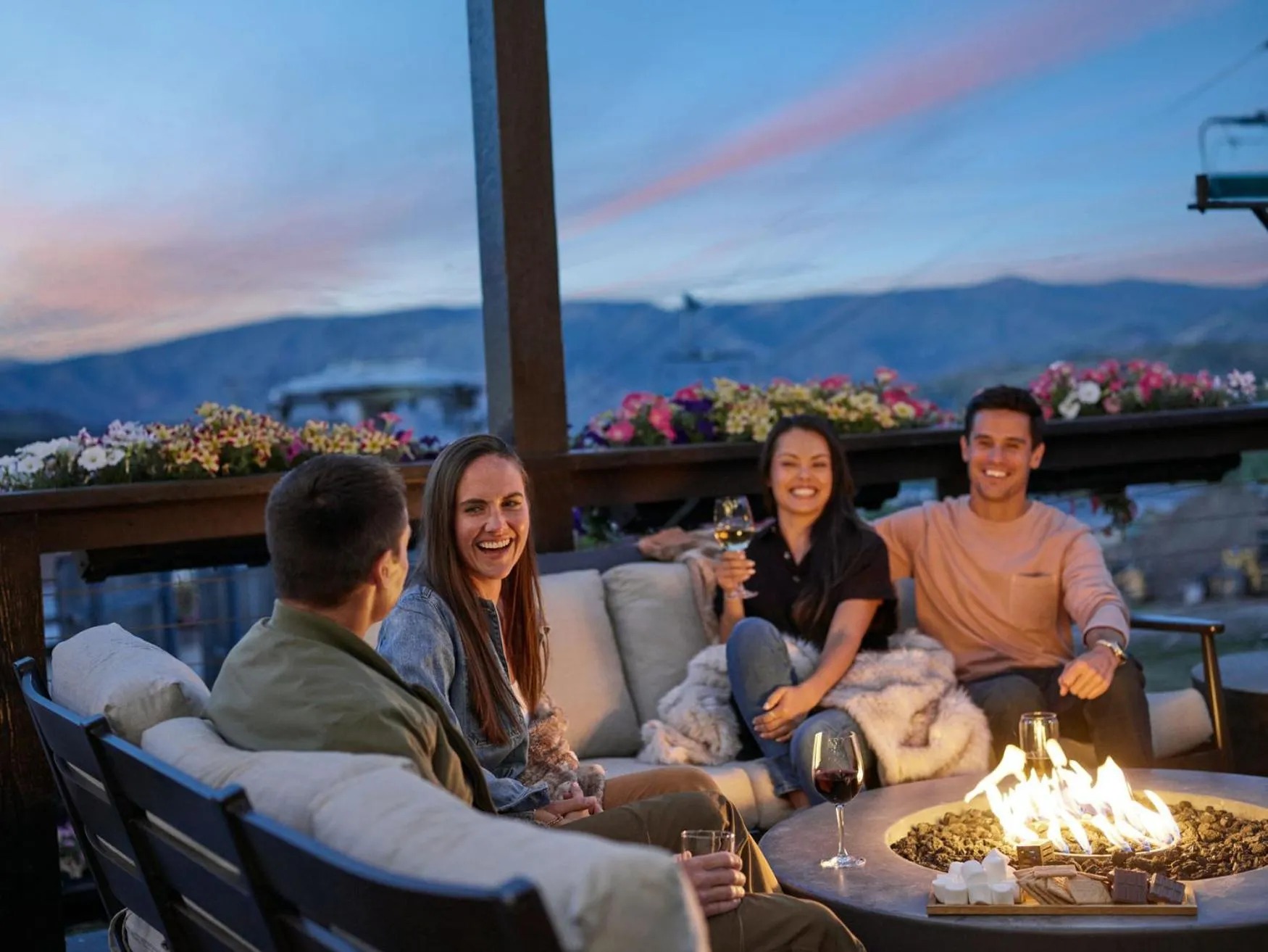 Balcony/Terrace in Viewline Resort Snowmass, Autograph Collection