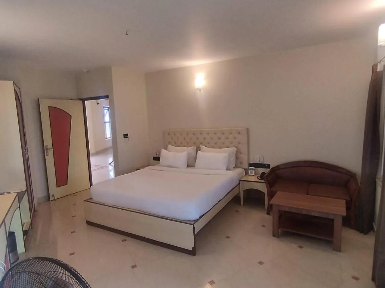 Bed in GOLDEN PARK HOTEL & RESORT