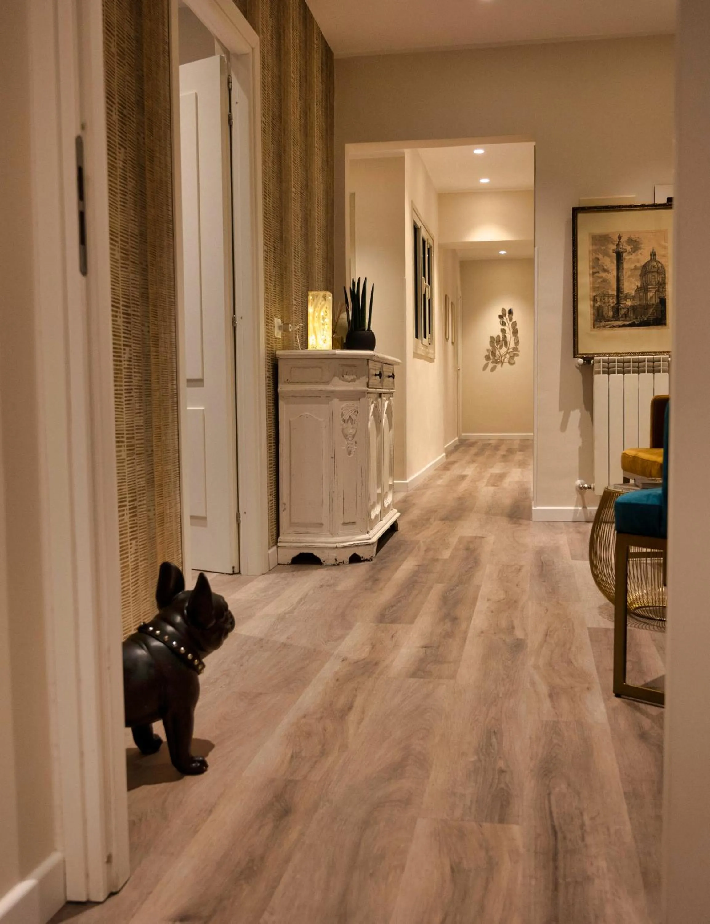 Area and facilities in Design 18 Charming Rooms