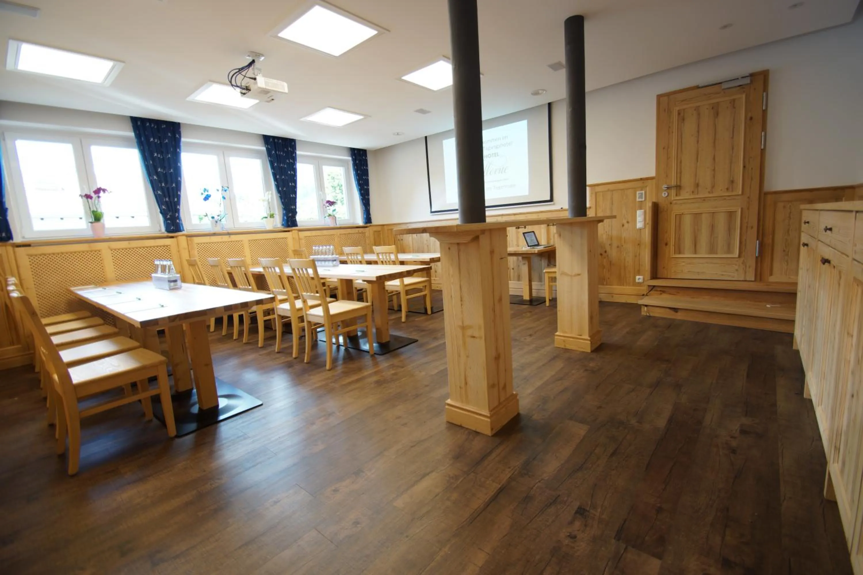 Meeting/conference room in Hotel Bellevue