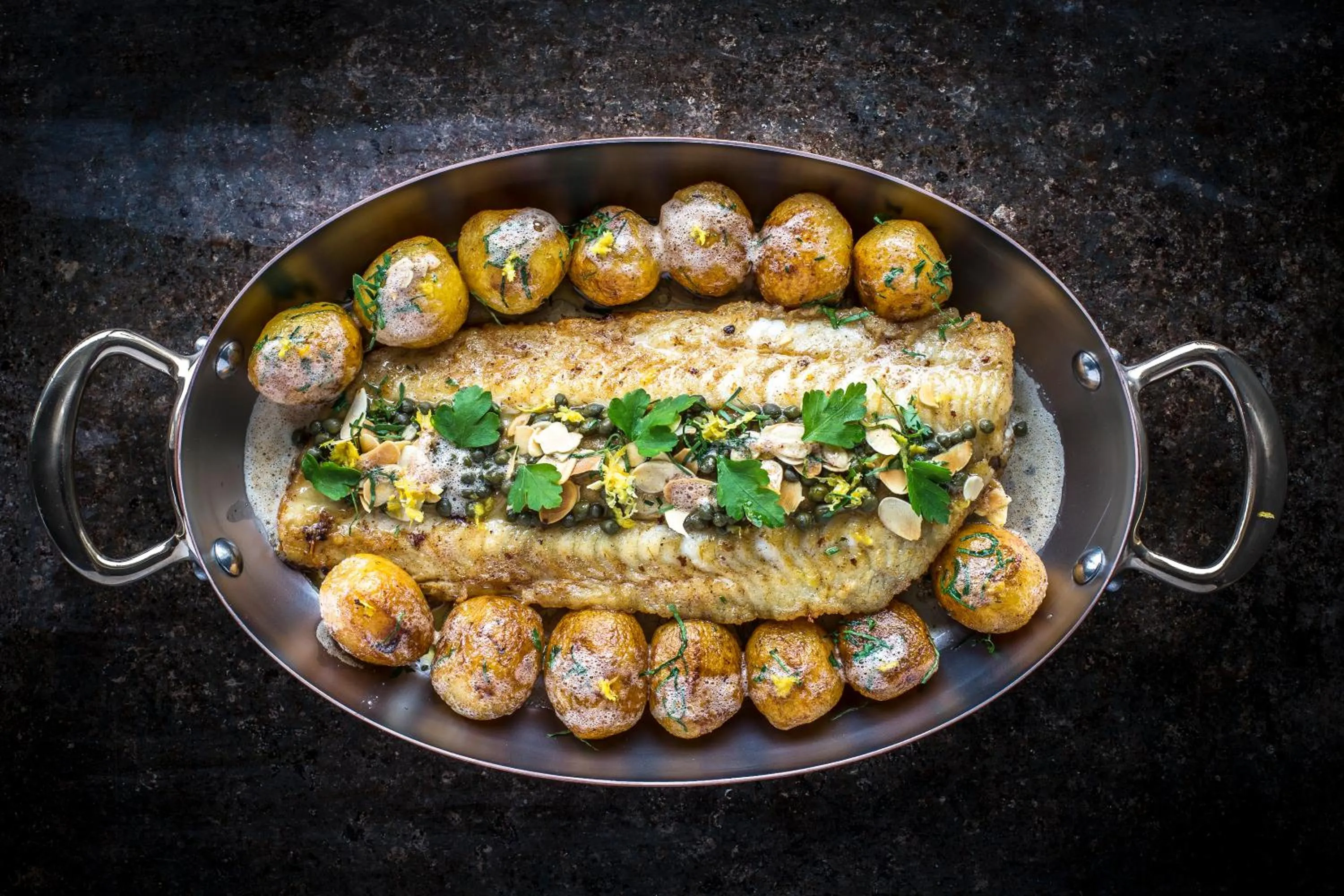 Restaurant/places to eat in InterContinental Bordeaux Le Grand Hotel by IHG